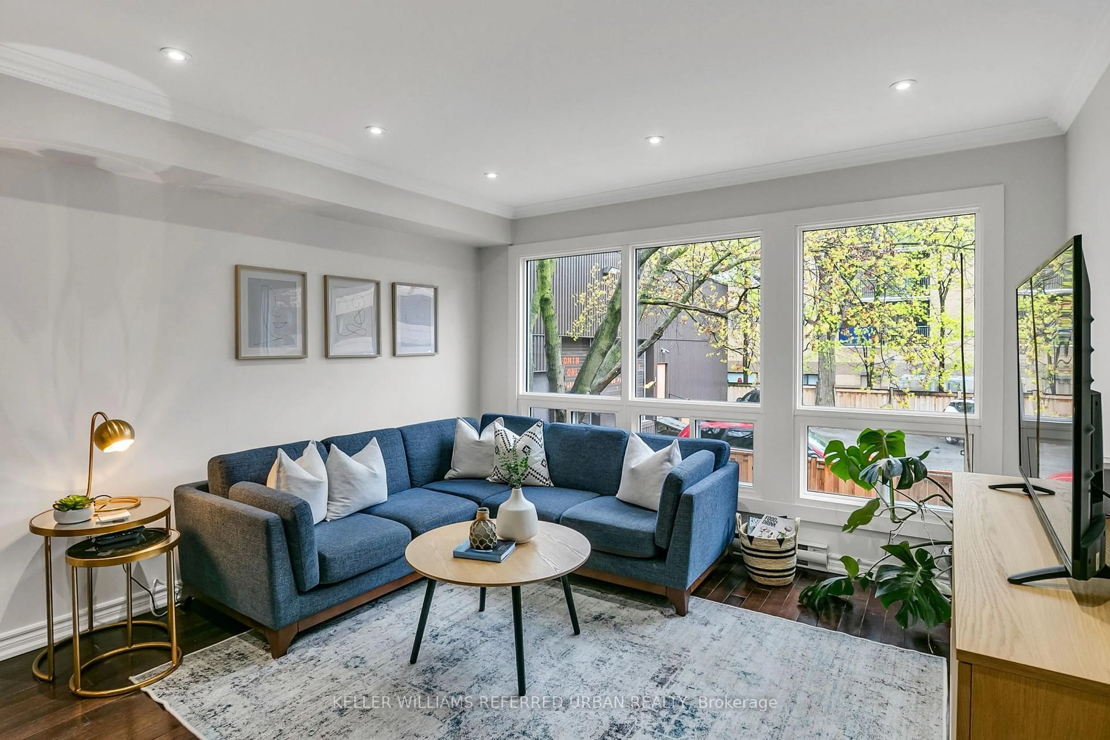 Living room with furniture, unknown for 1209 Queen St #35, Toronto Ontario M4M 3H4