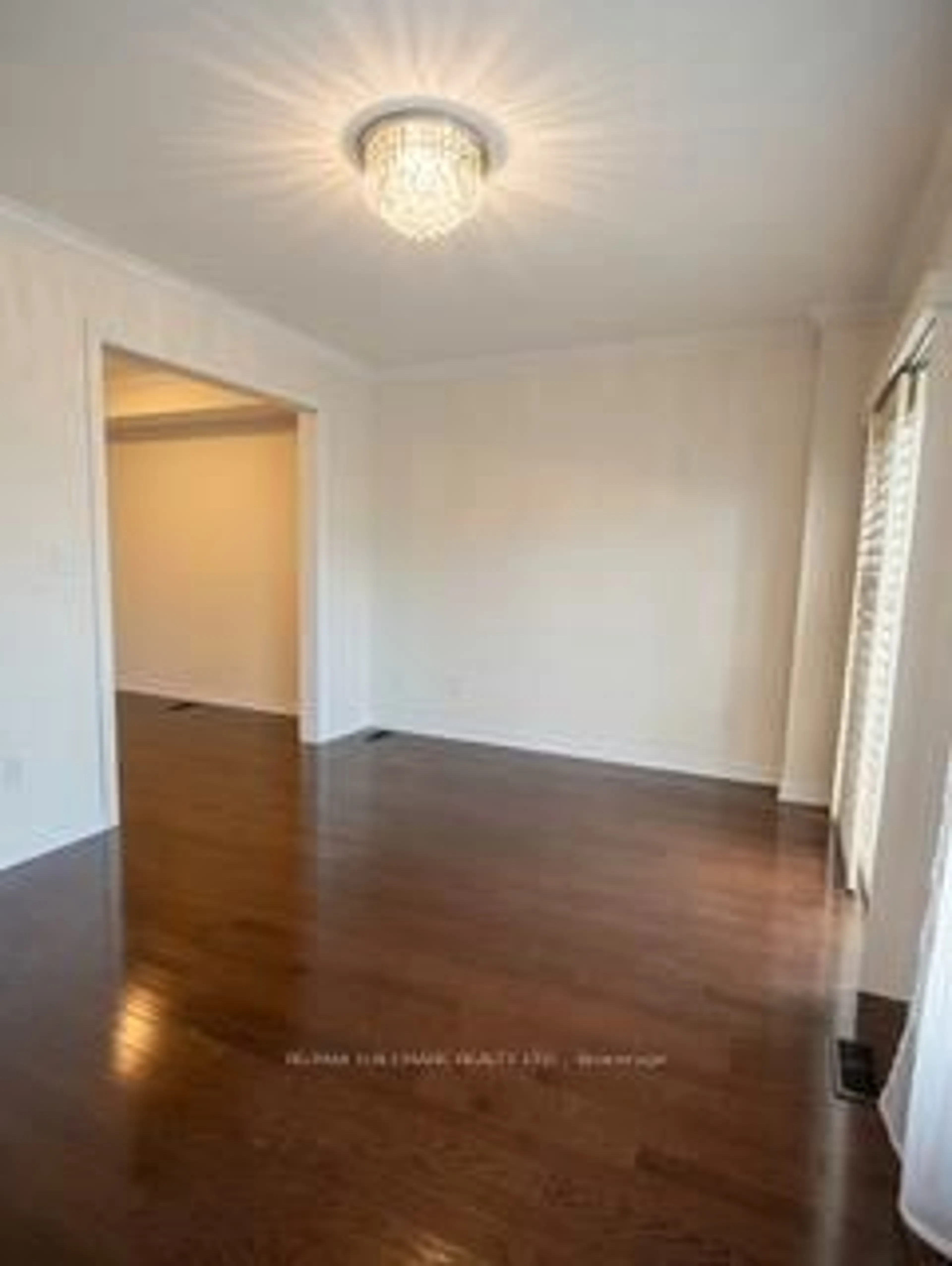 A pic of a room for 14 Aldridge Lane, Clarington Ontario L1B 0V6