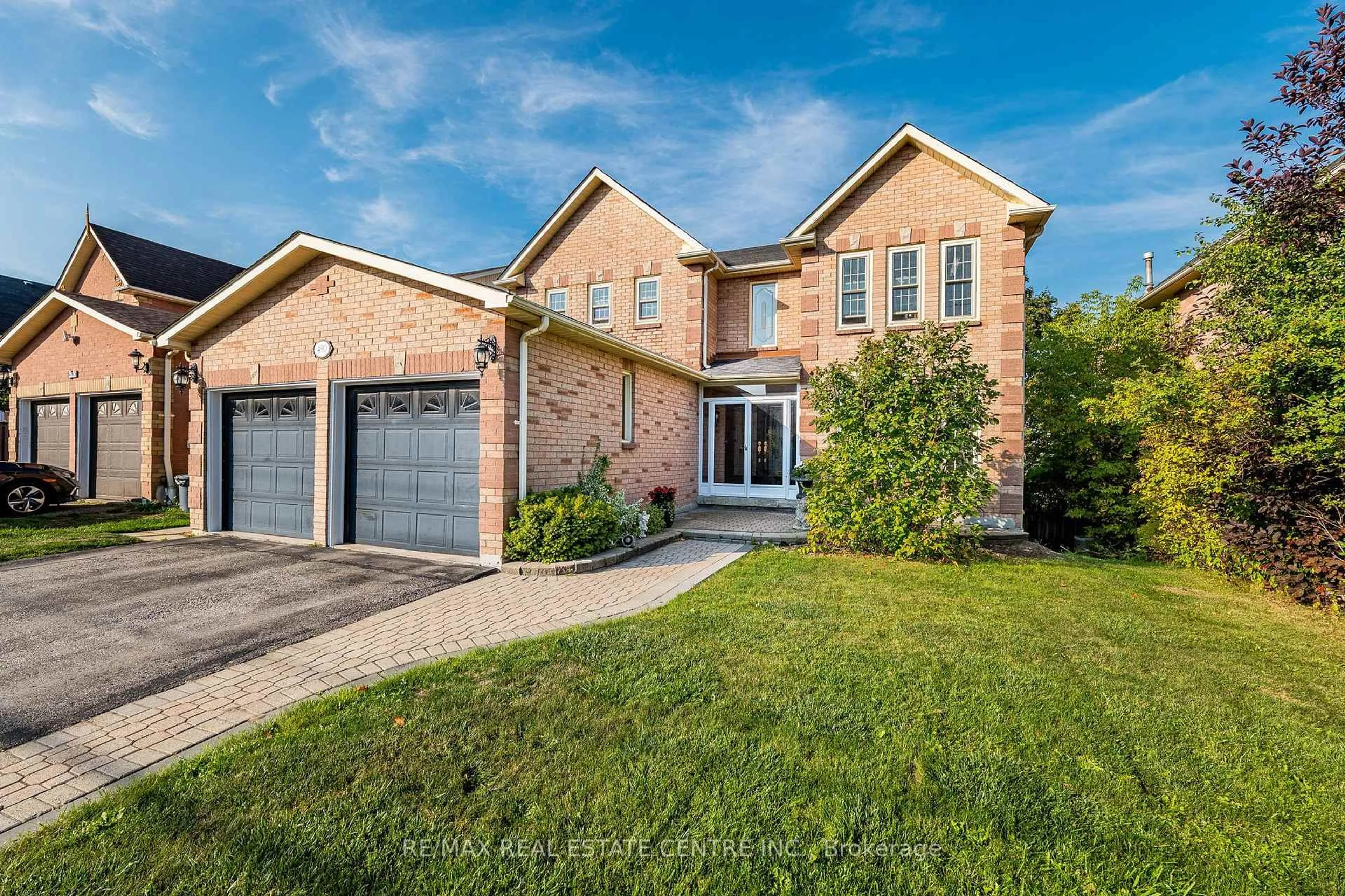 Home with brick exterior material, street for 490 Old Harwood Ave, Ajax Ontario L1T 3L1