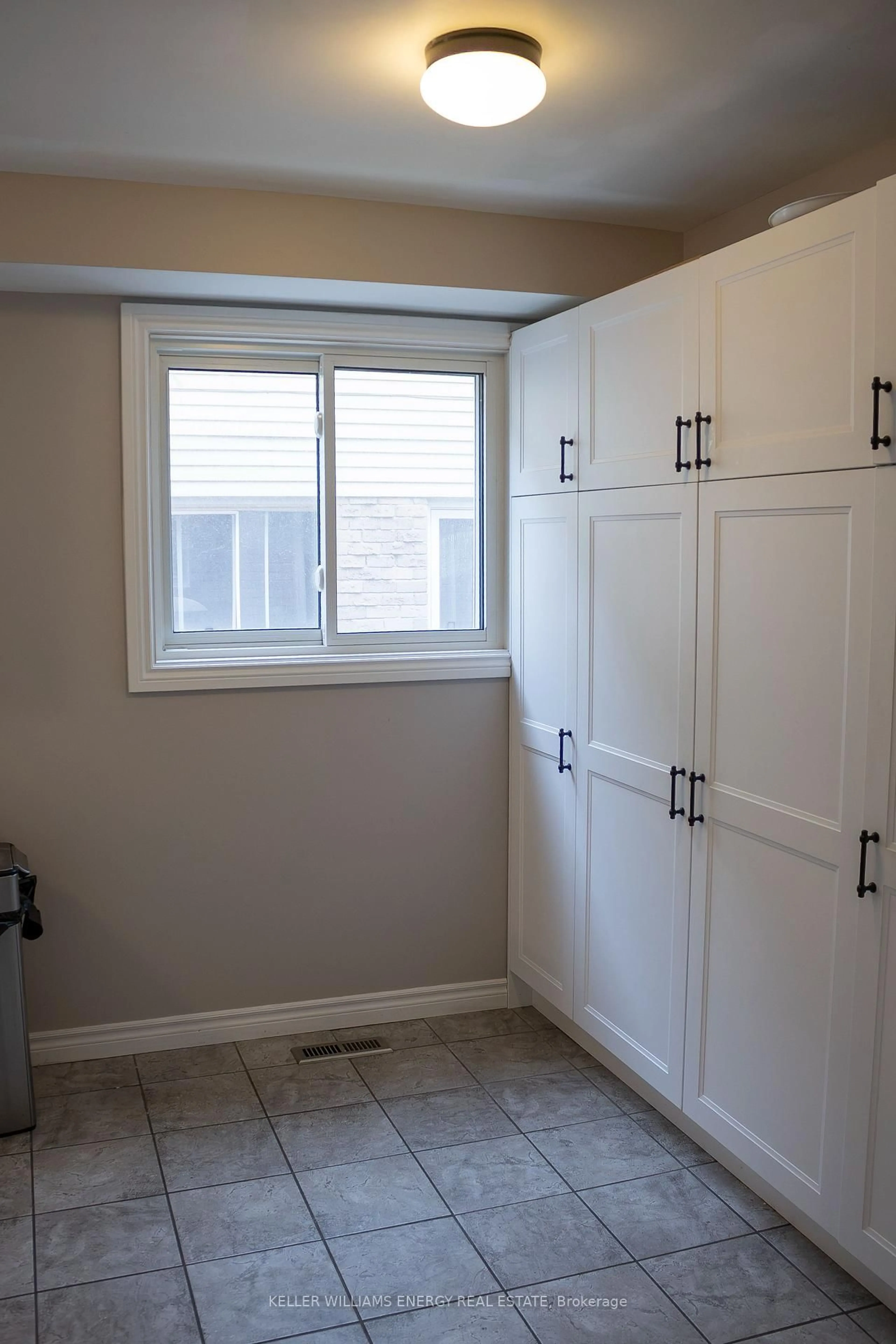 Storage room or clothes room or walk-in closet for 683 Grandview Dr, Oshawa Ontario L1H 7V9