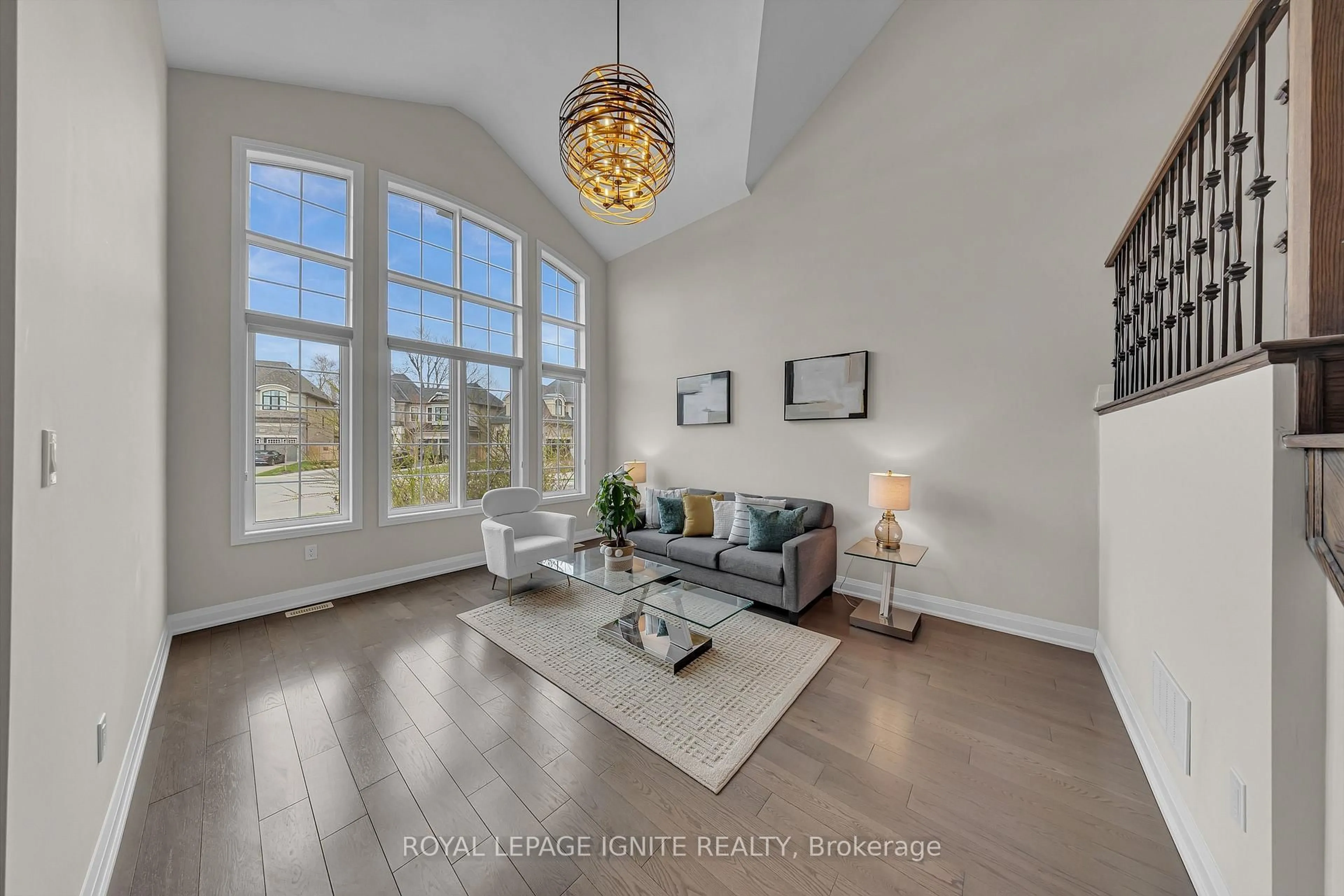 Living room with furniture, unknown for 398 Frontier Crt, Pickering Ontario L1W 4A9