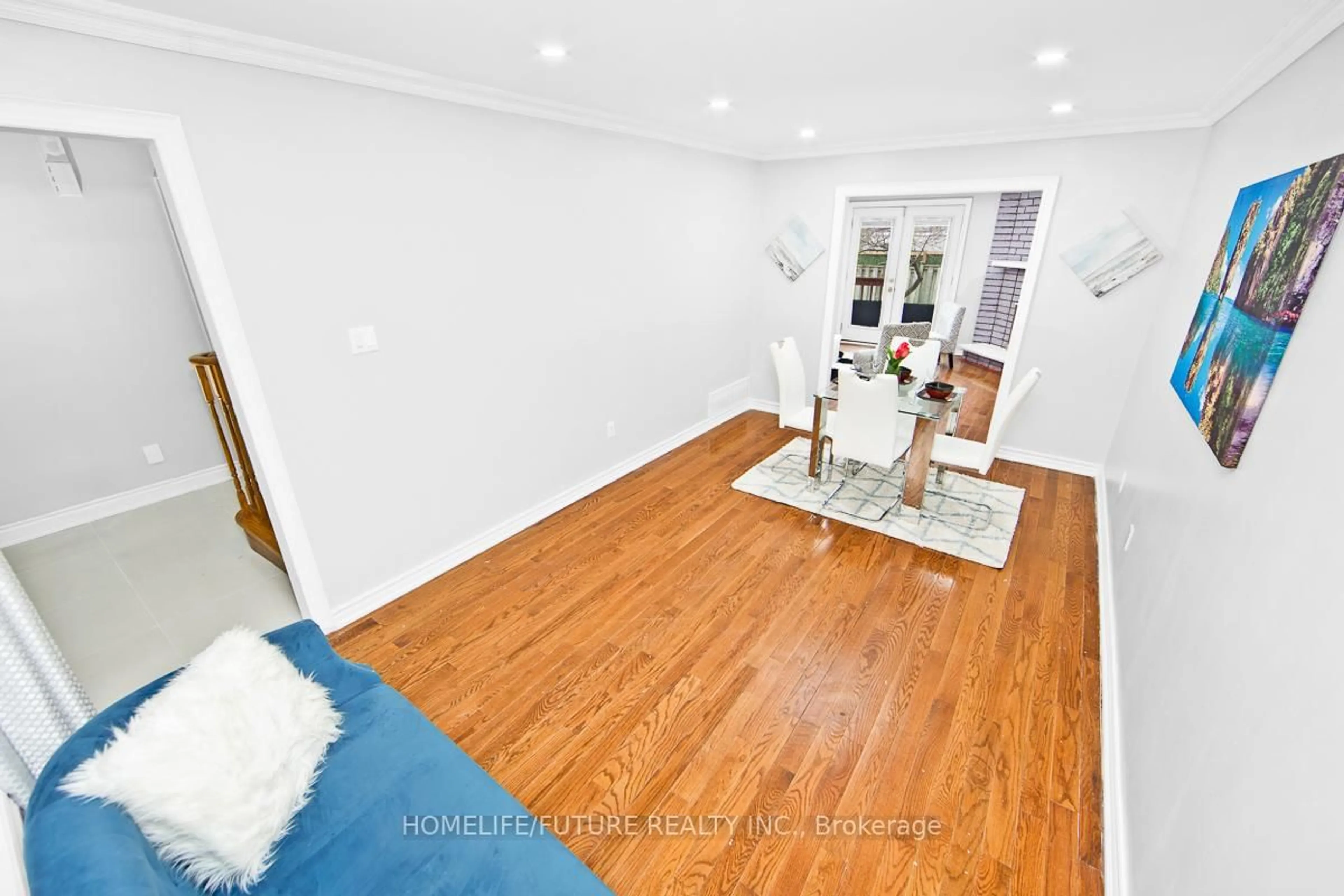 Unknown for 37 Tarsus Cres, Toronto Ontario M1C 3W6