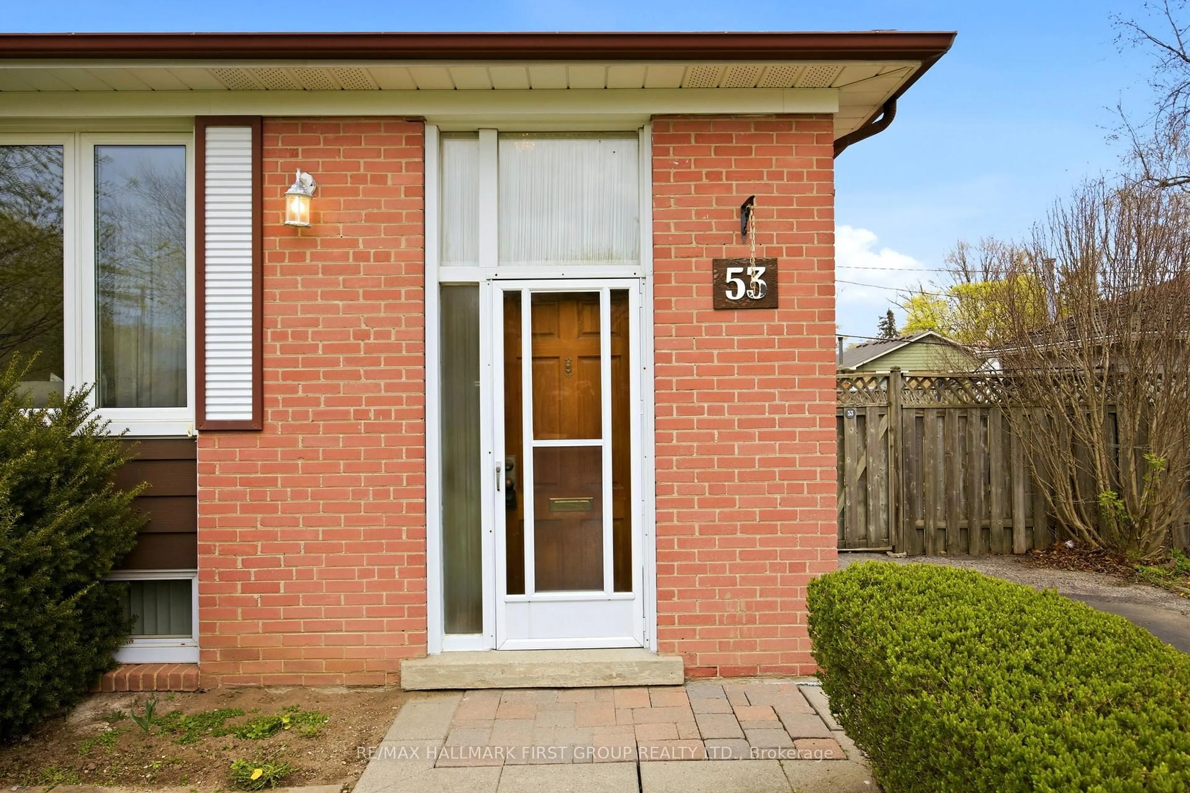 Home with brick exterior material, street for 53 Billingsgate Cres, Ajax Ontario L1S 2R7