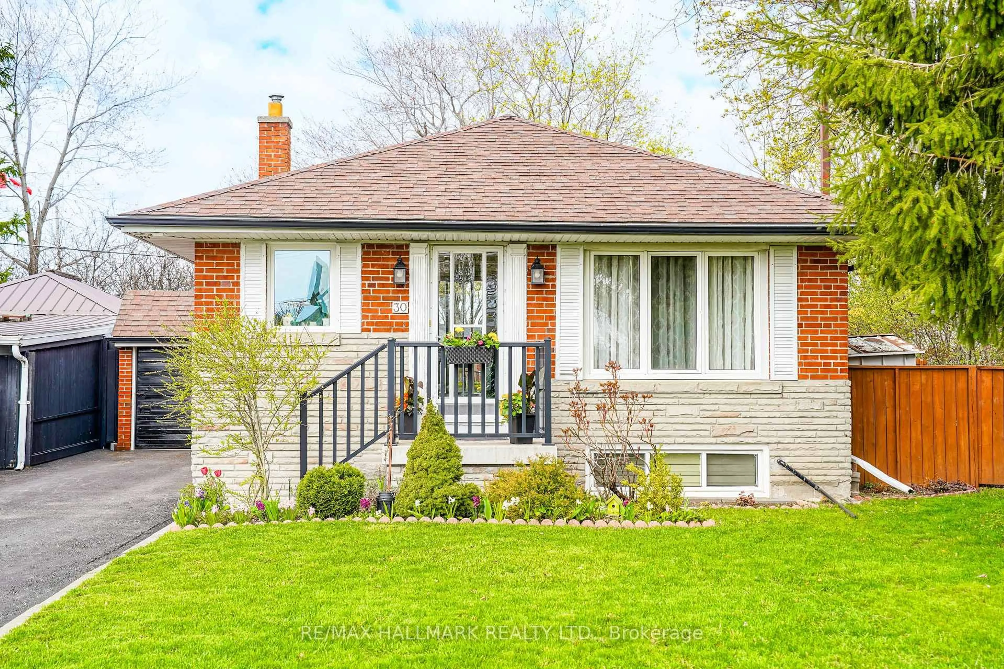 Home with brick exterior material, street for 30 Shandon Dr, Toronto Ontario M1R 4M5