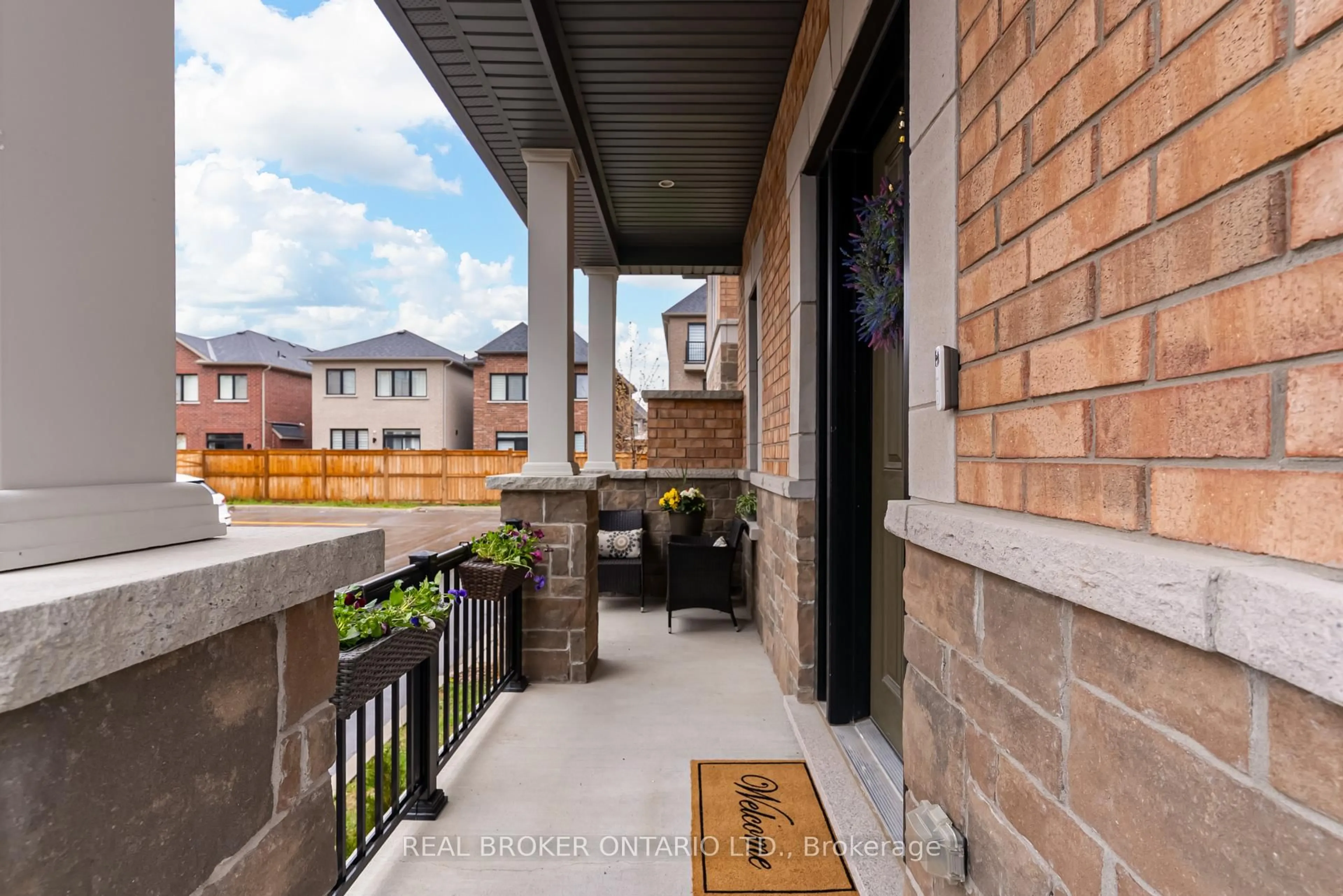 Patio, street for 12 Icemaker Way, Whitby Ontario L1P 0L5