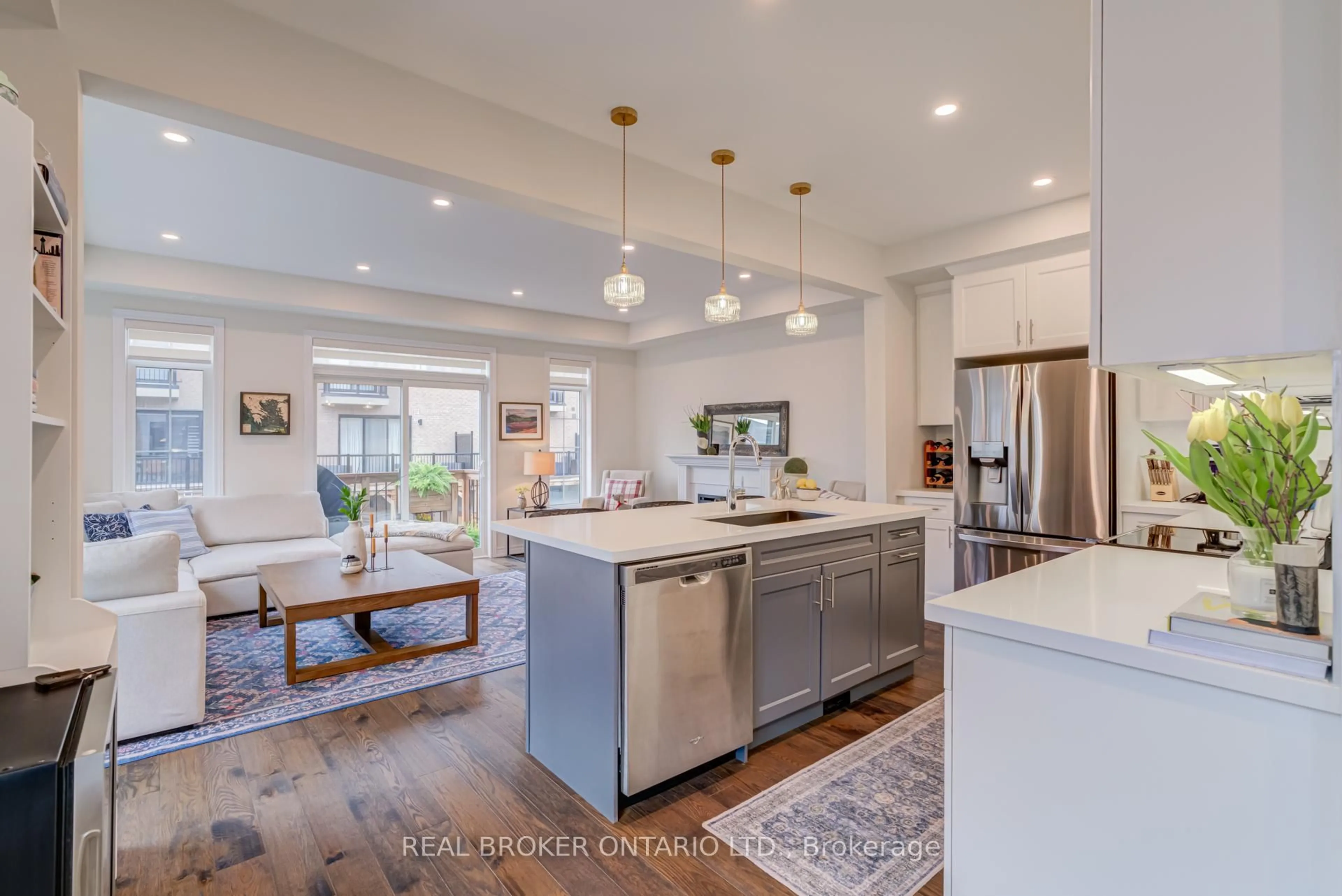Open concept kitchen, ceramic/tile floor for 12 Icemaker Way, Whitby Ontario L1P 0L5