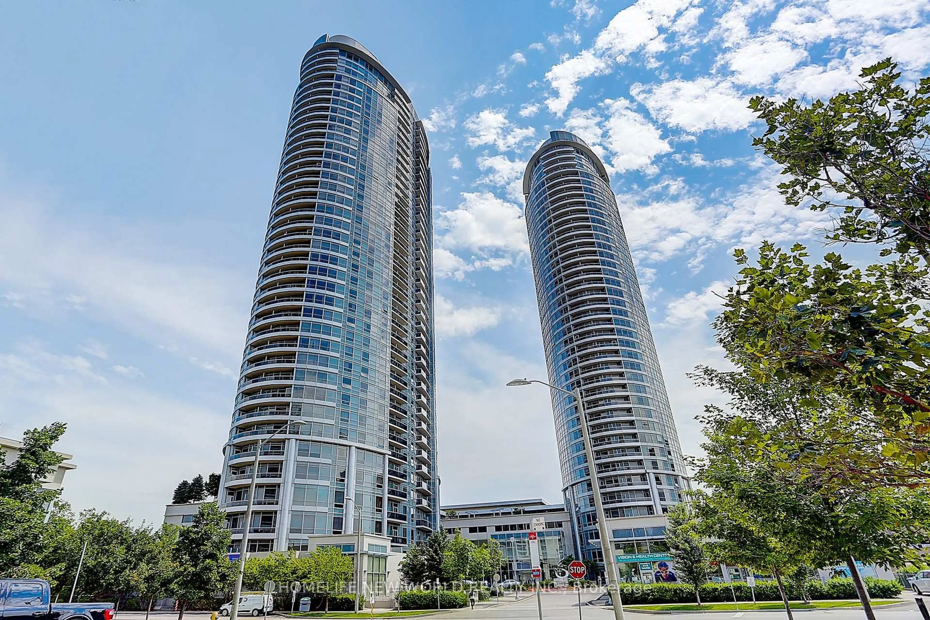 Unknown for 135 VILLAGE GREEN Sq #923, Toronto Ontario M1S 0G4