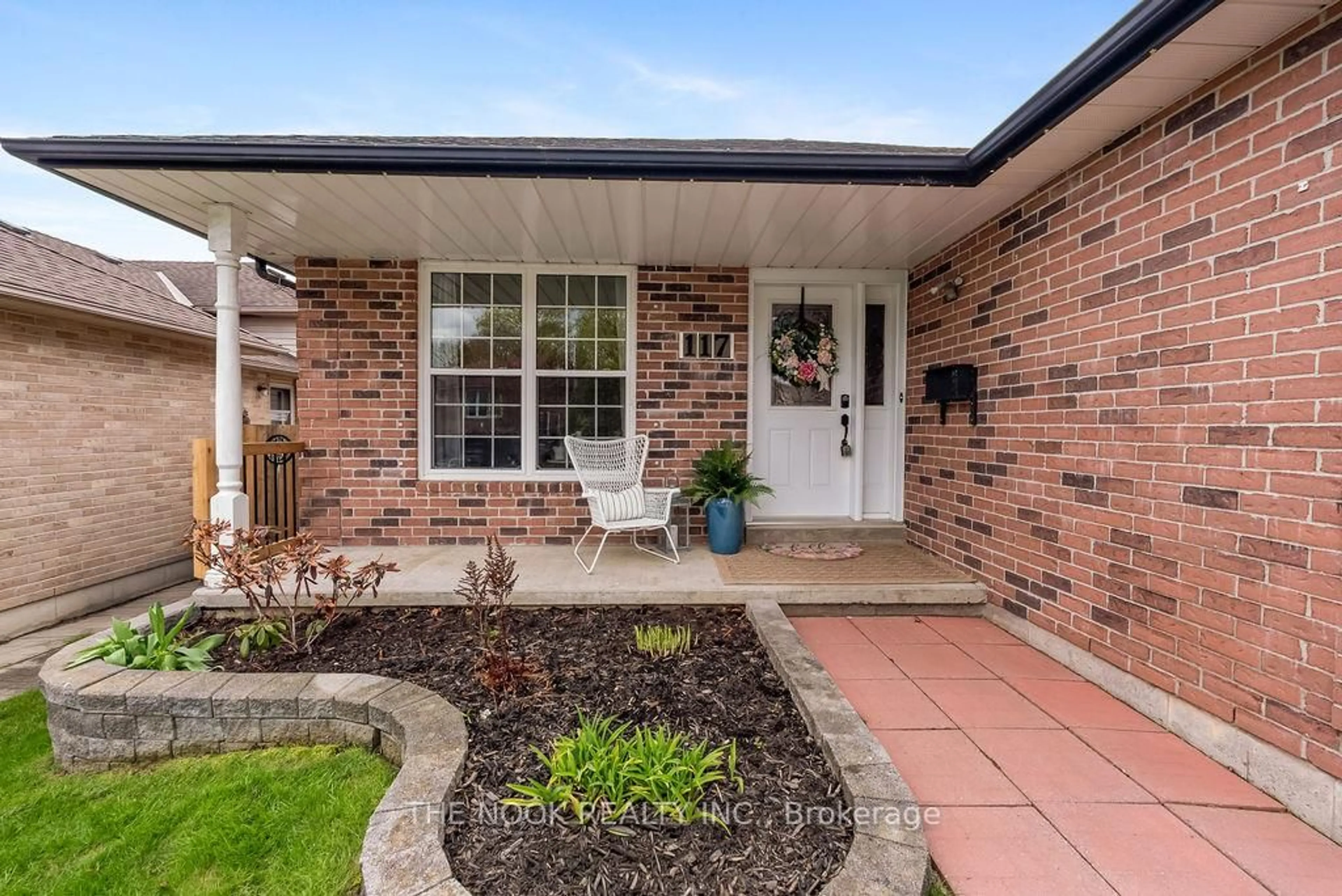Home with brick exterior material, street for 117 Mcfeeters Cres, Clarington Ontario L1C 4K6