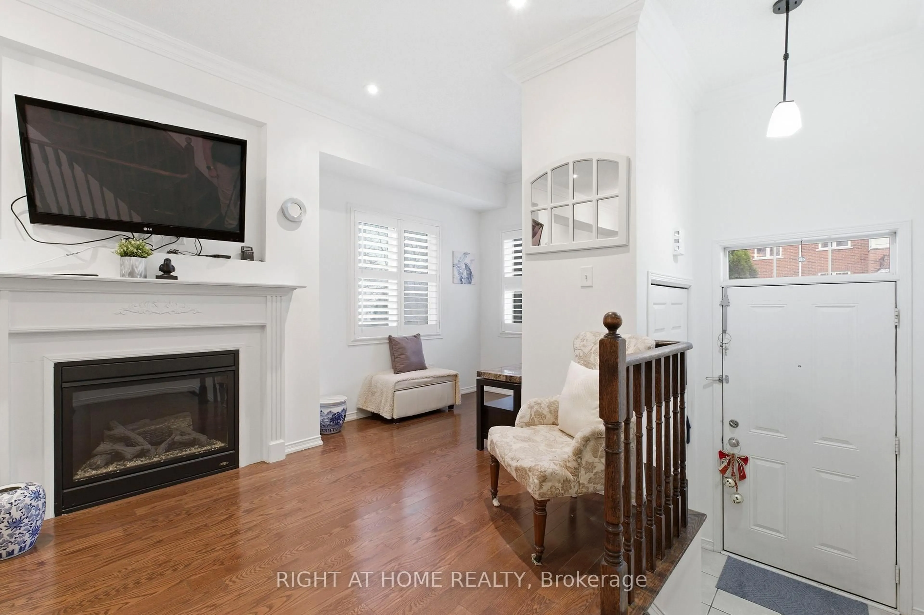 Living room with furniture, unknown for 224 Dairy Dr, Toronto Ontario M1L 0G4