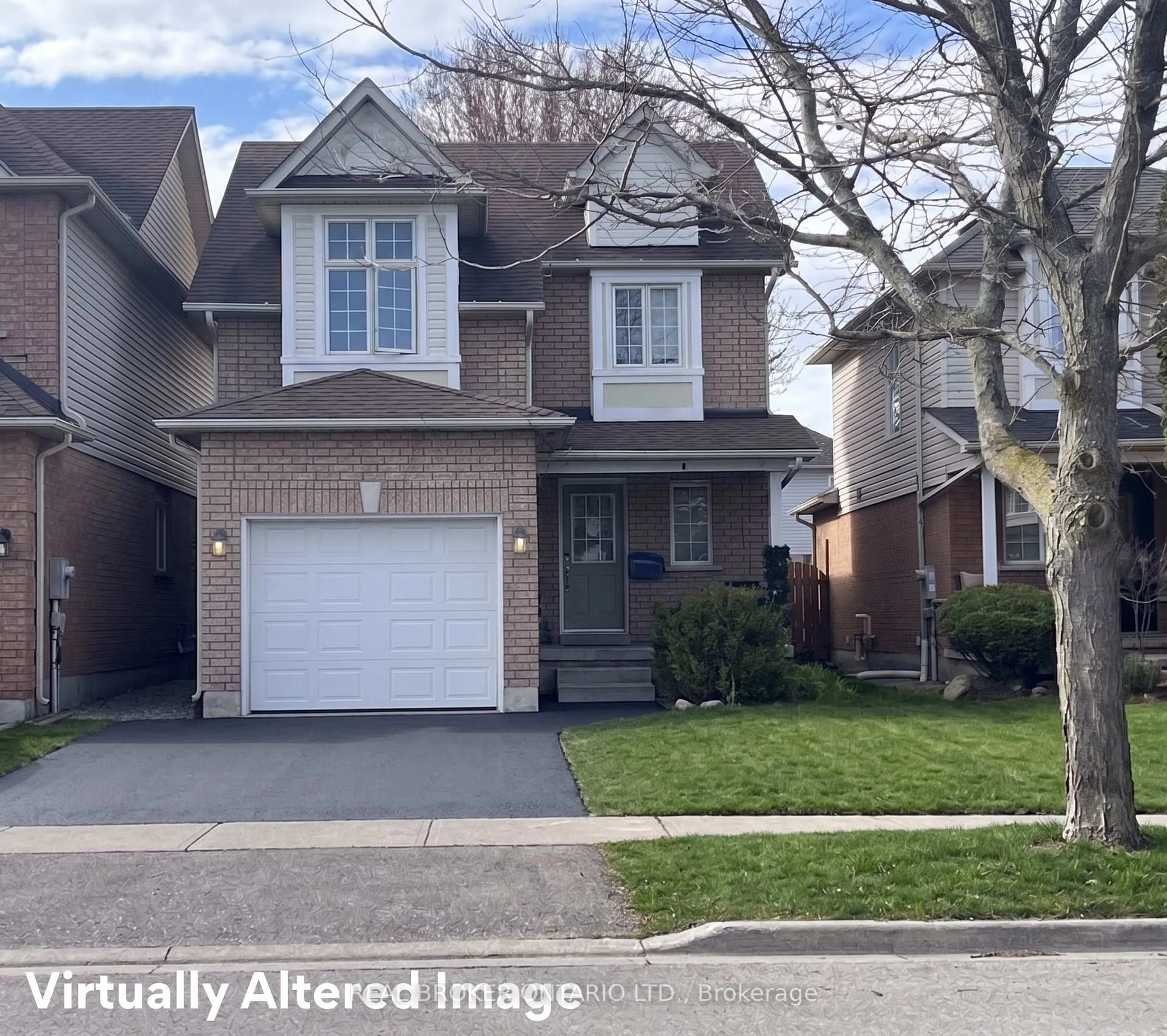Home with vinyl exterior material, street for 43 Madden Pl, Clarington Ontario L1C 5K3