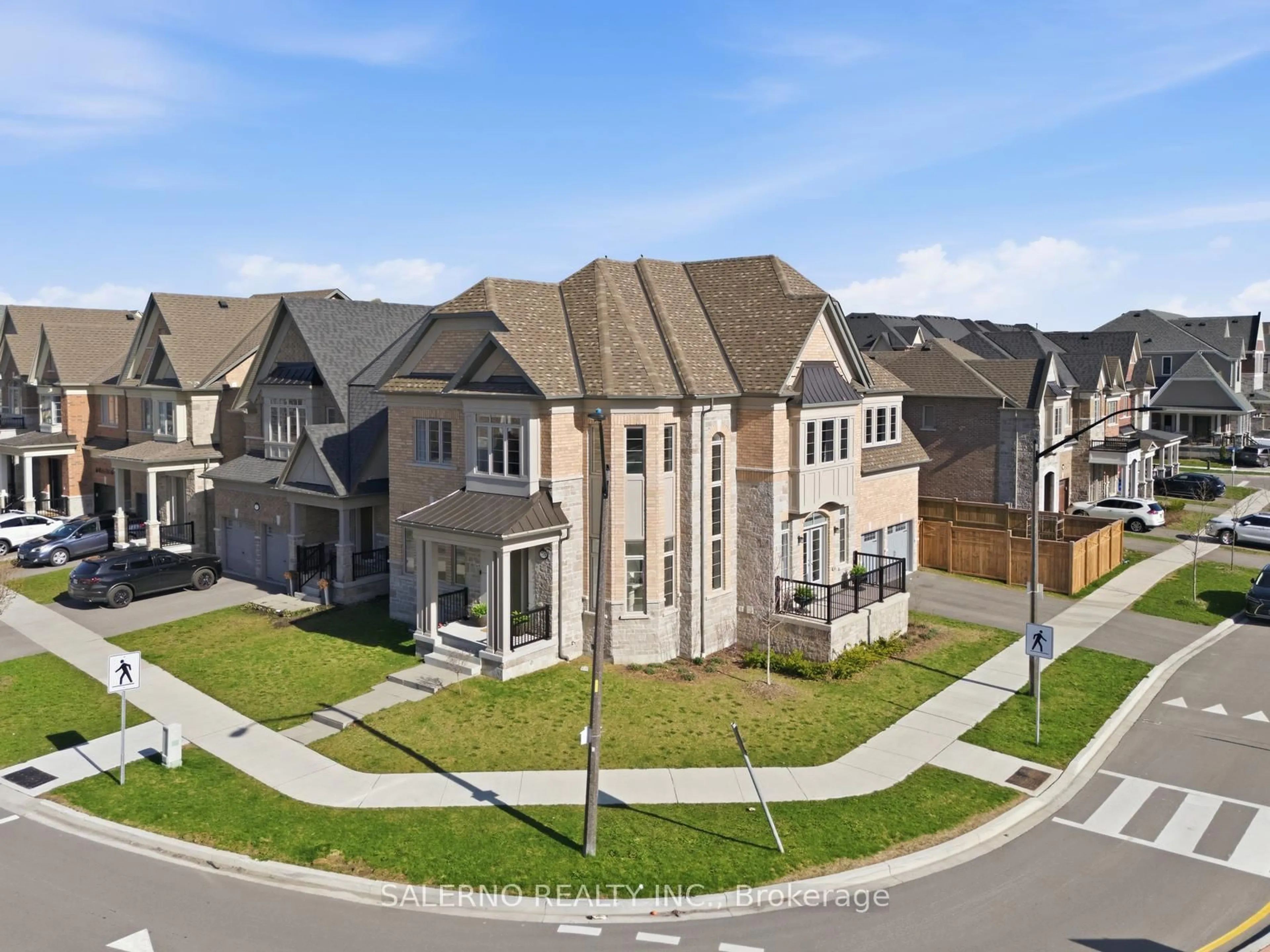 A pic from outside/outdoor area/front of a property/back of a property/a pic from drone, street for 55 Christine Elliott Ave, Whitby Ontario L1P 0C8