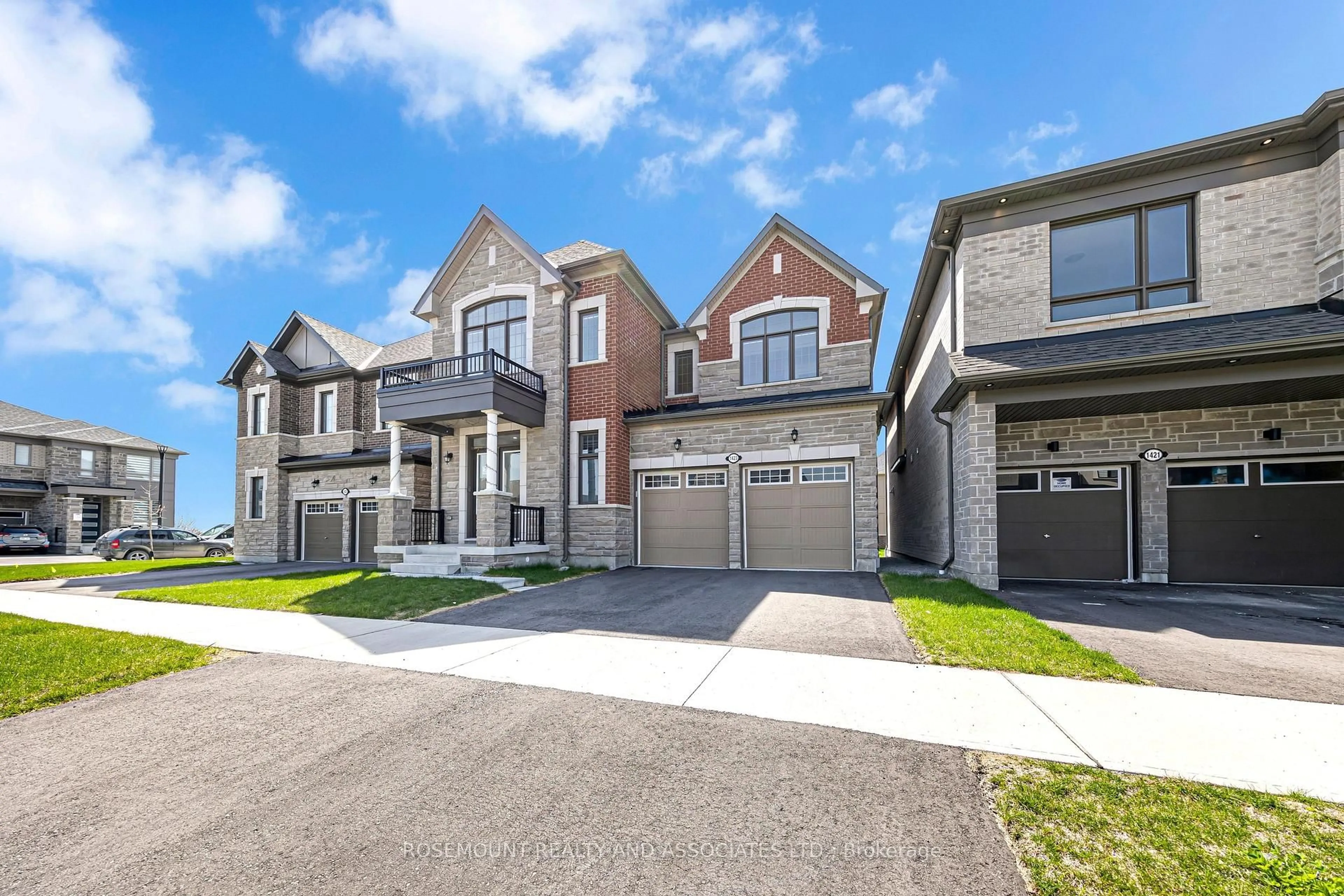 Unknown for 1423 Swallowtail Lane, Pickering Ontario L1X 0N8