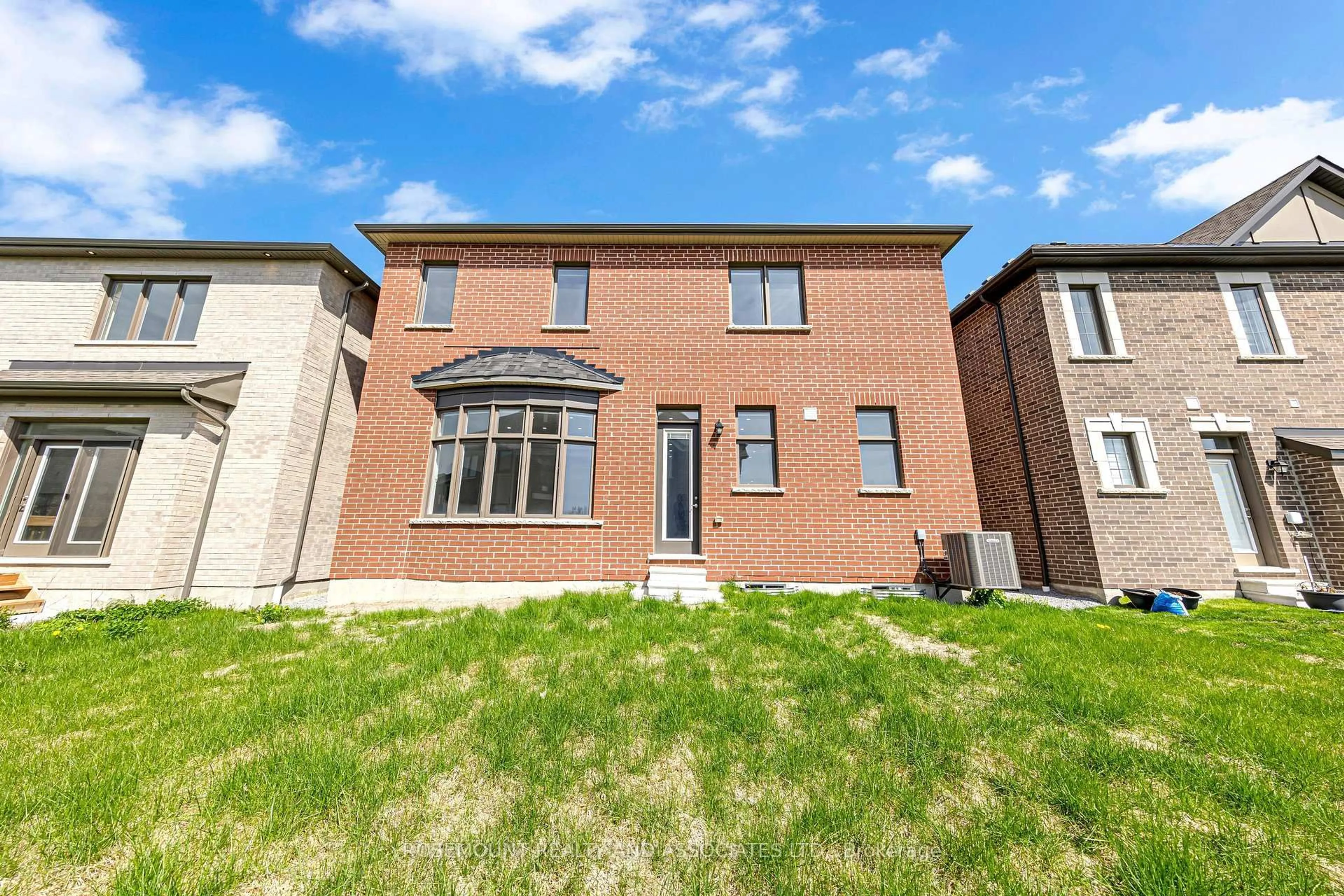 Home with brick exterior material, street for 1423 Swallowtail Lane, Pickering Ontario L1X 0N8