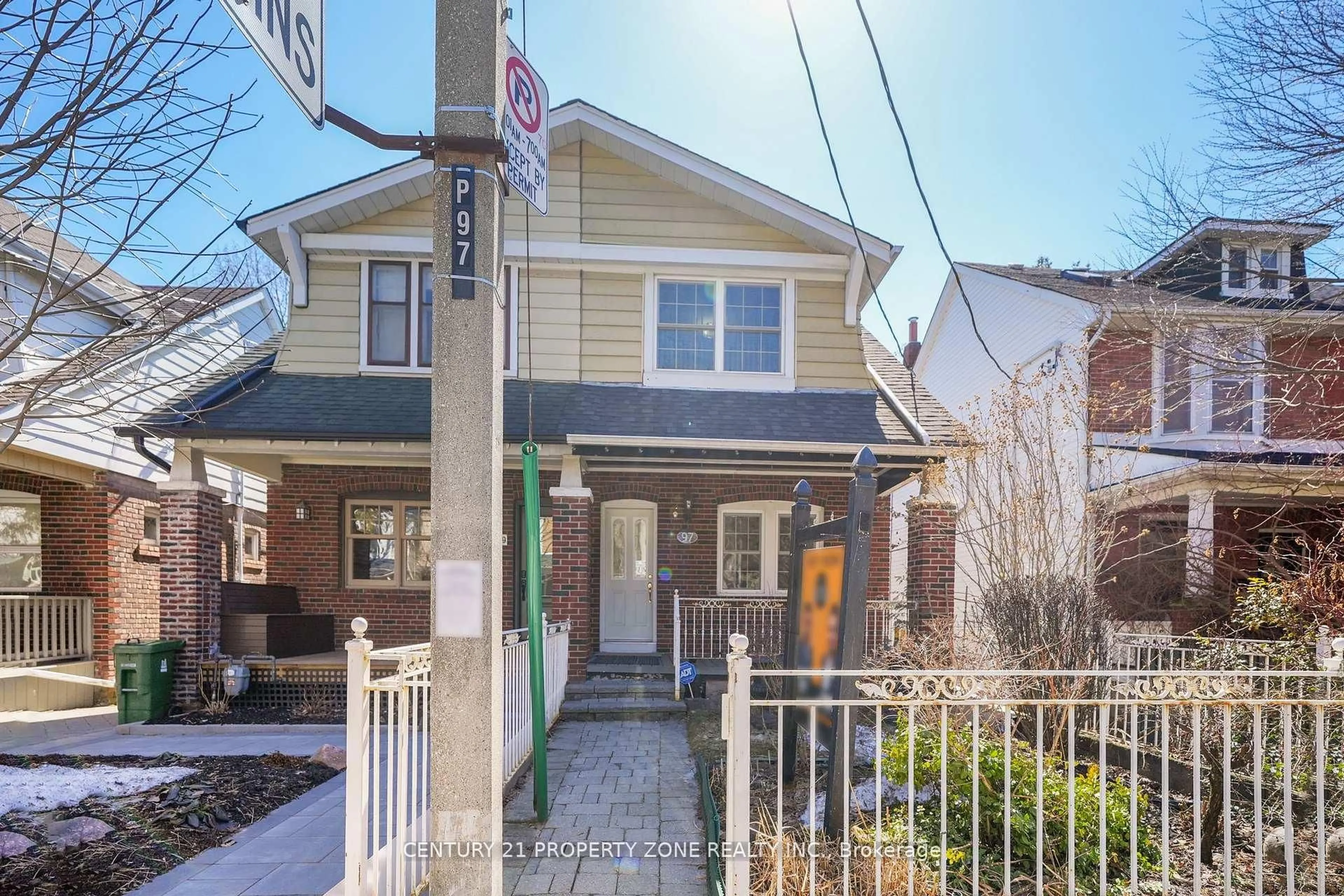 Unknown for 97 SPARKHALL Ave, Toronto Ontario M4K 1G7