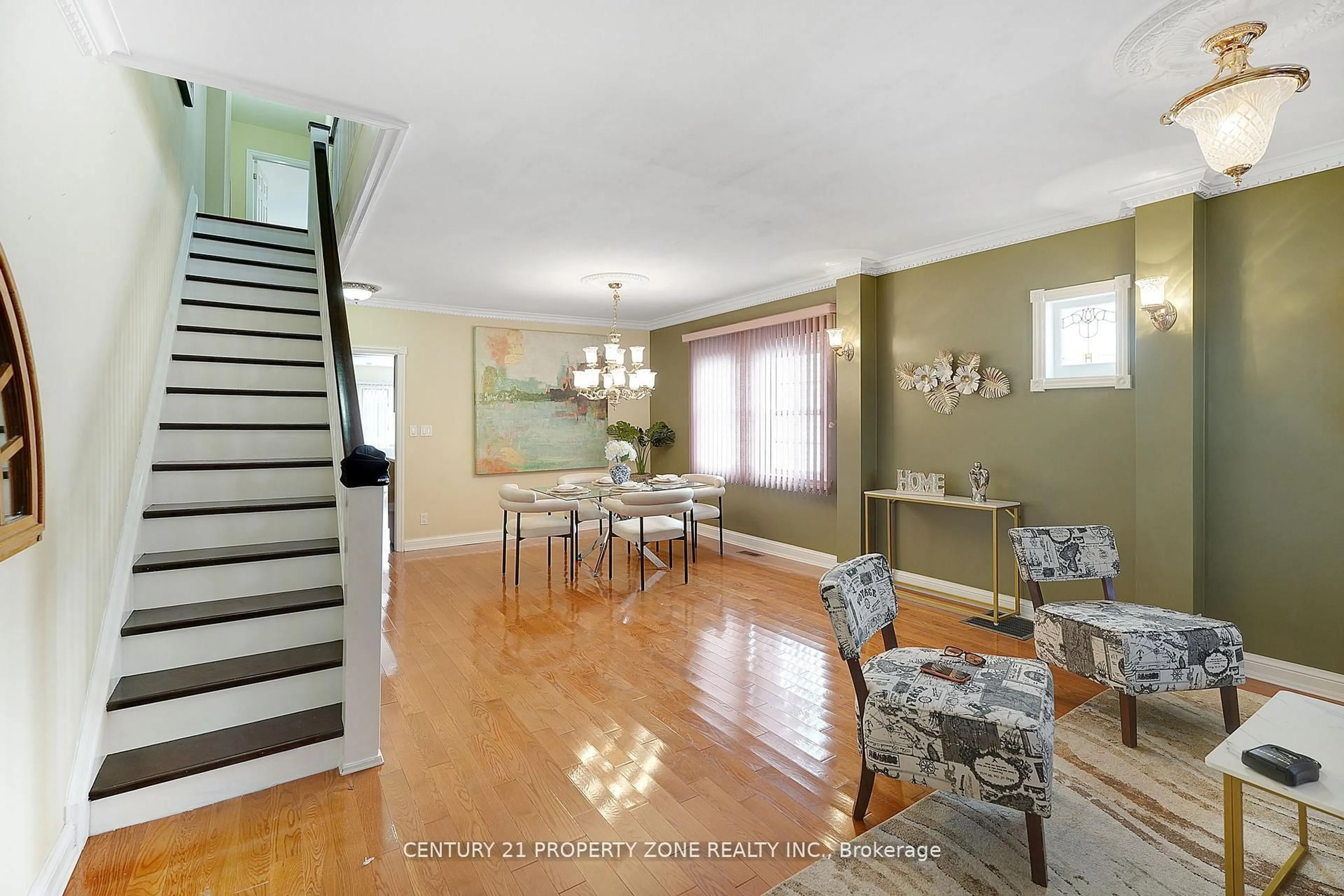 Unknown for 97 SPARKHALL Ave, Toronto Ontario M4K 1G7