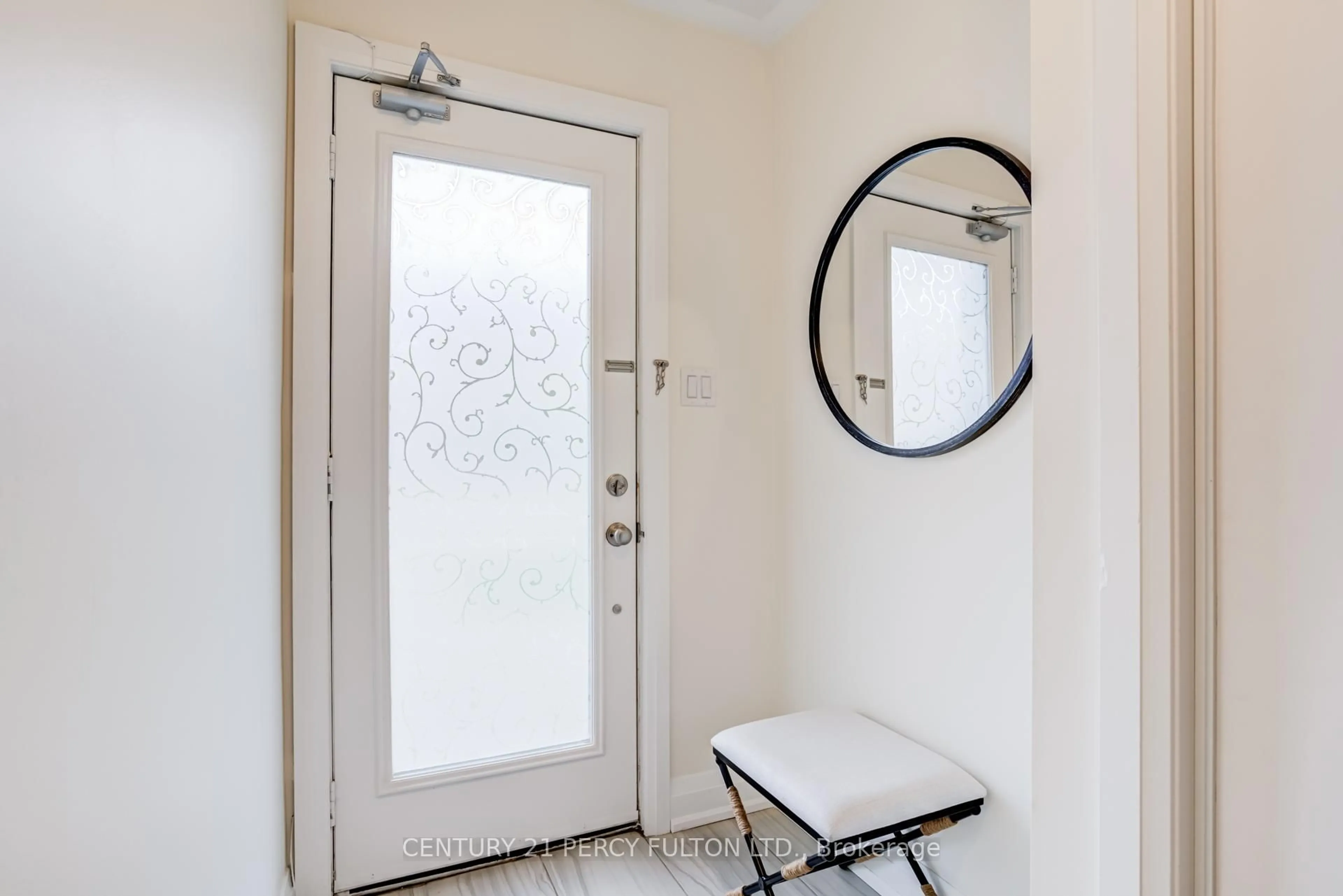 Indoor entryway for 1870 Altona Rd #2, Pickering Ontario L1V 0E4