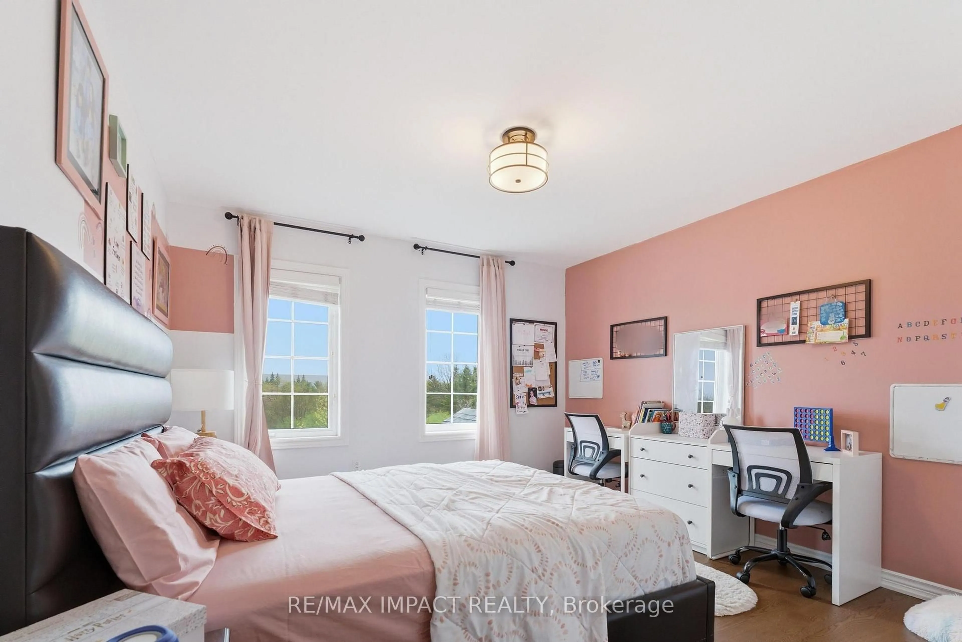 A pic of a room for 1459 Grandview St, Oshawa Ontario L1K 2N8