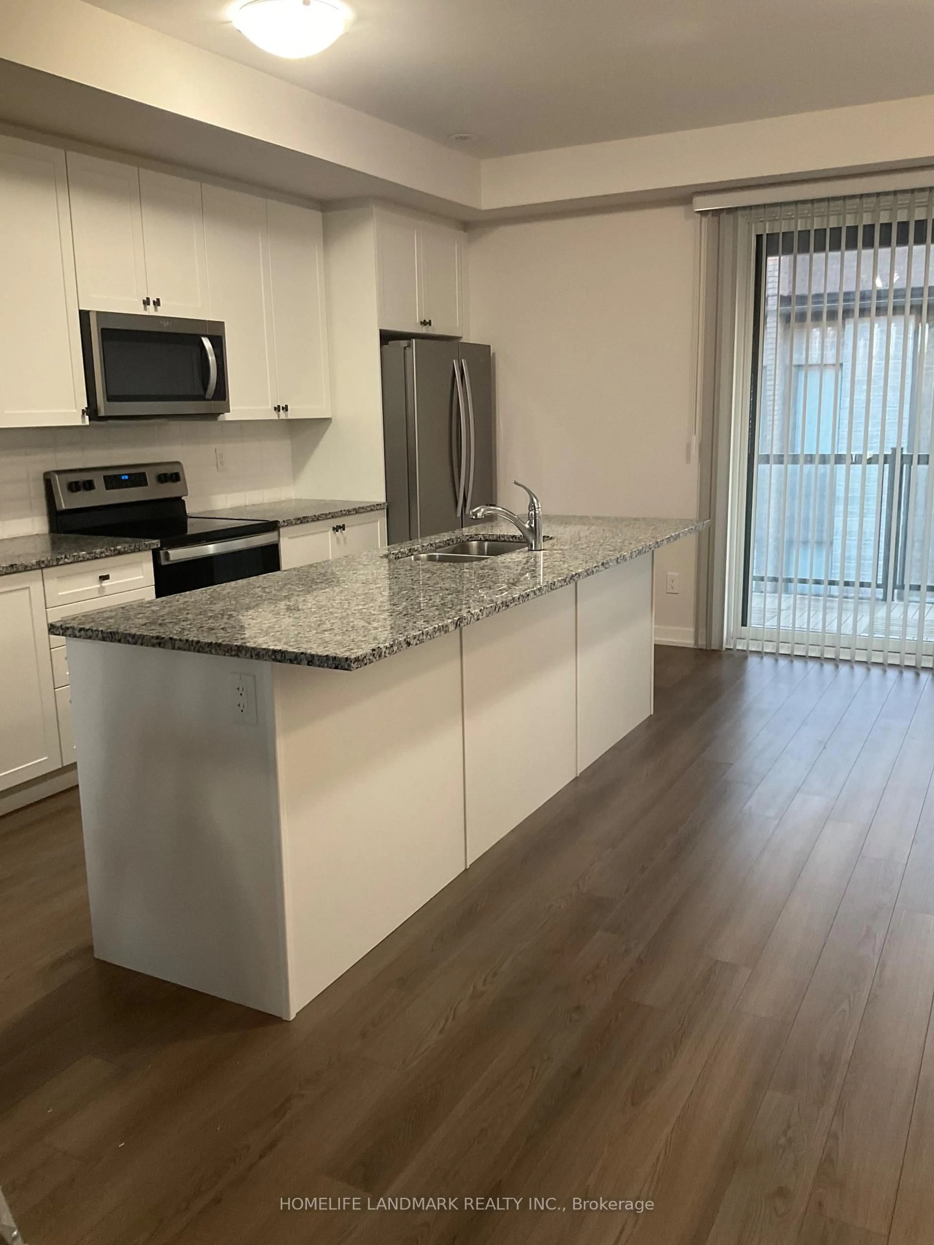 Open concept kitchen, wood/laminate floor for 1956 Altona Rd #5, Pickering Ontario L1V 1M7