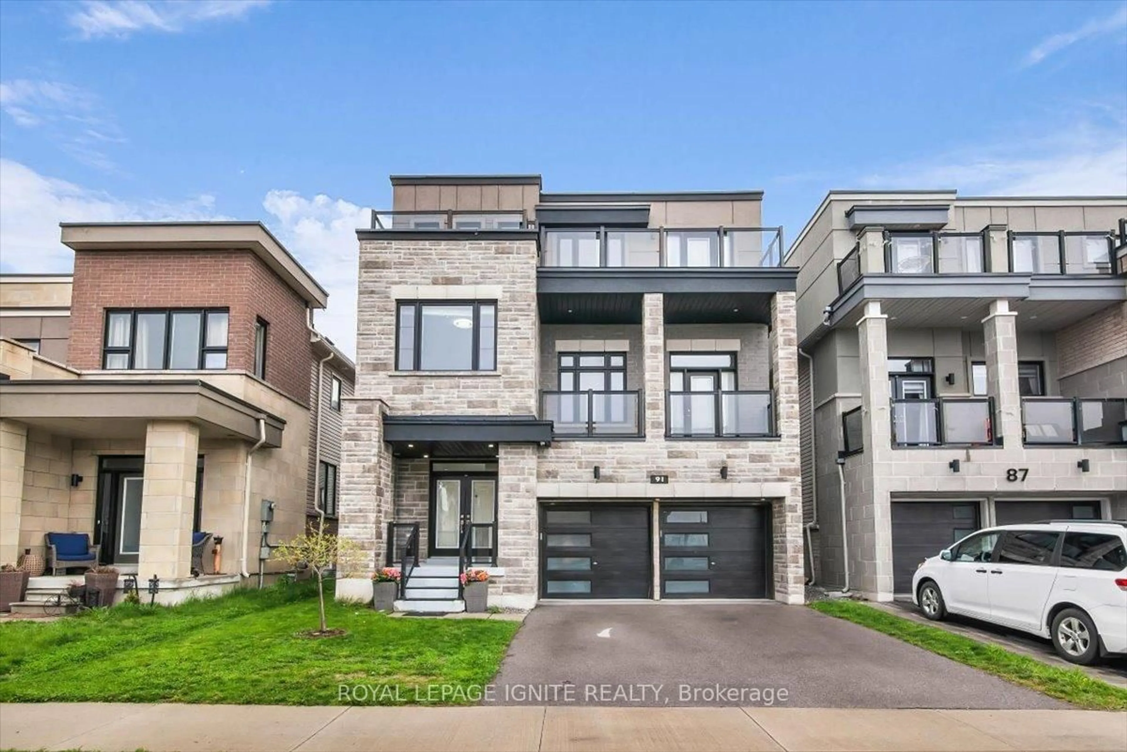 Home with brick exterior material, street for 91 Yacht Dr, Clarington Ontario L1C 4A9