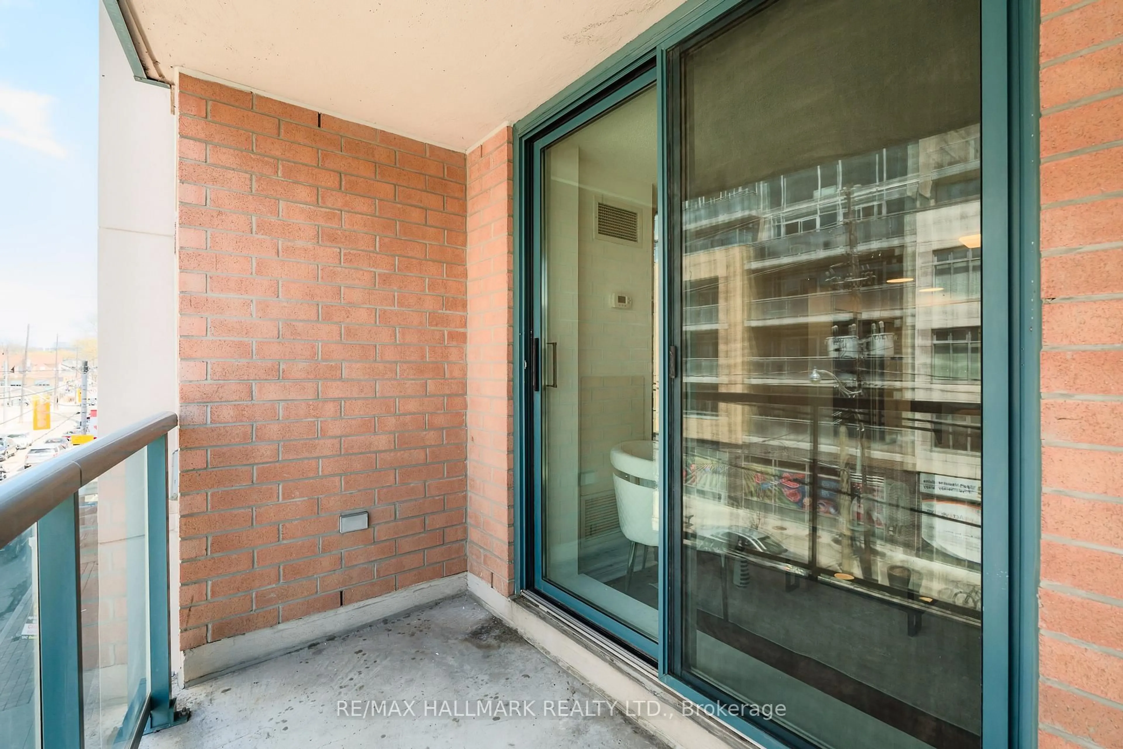 Balcony in the apartment, street for 1863 Queen St #311, Toronto Ontario M4L 3Y6