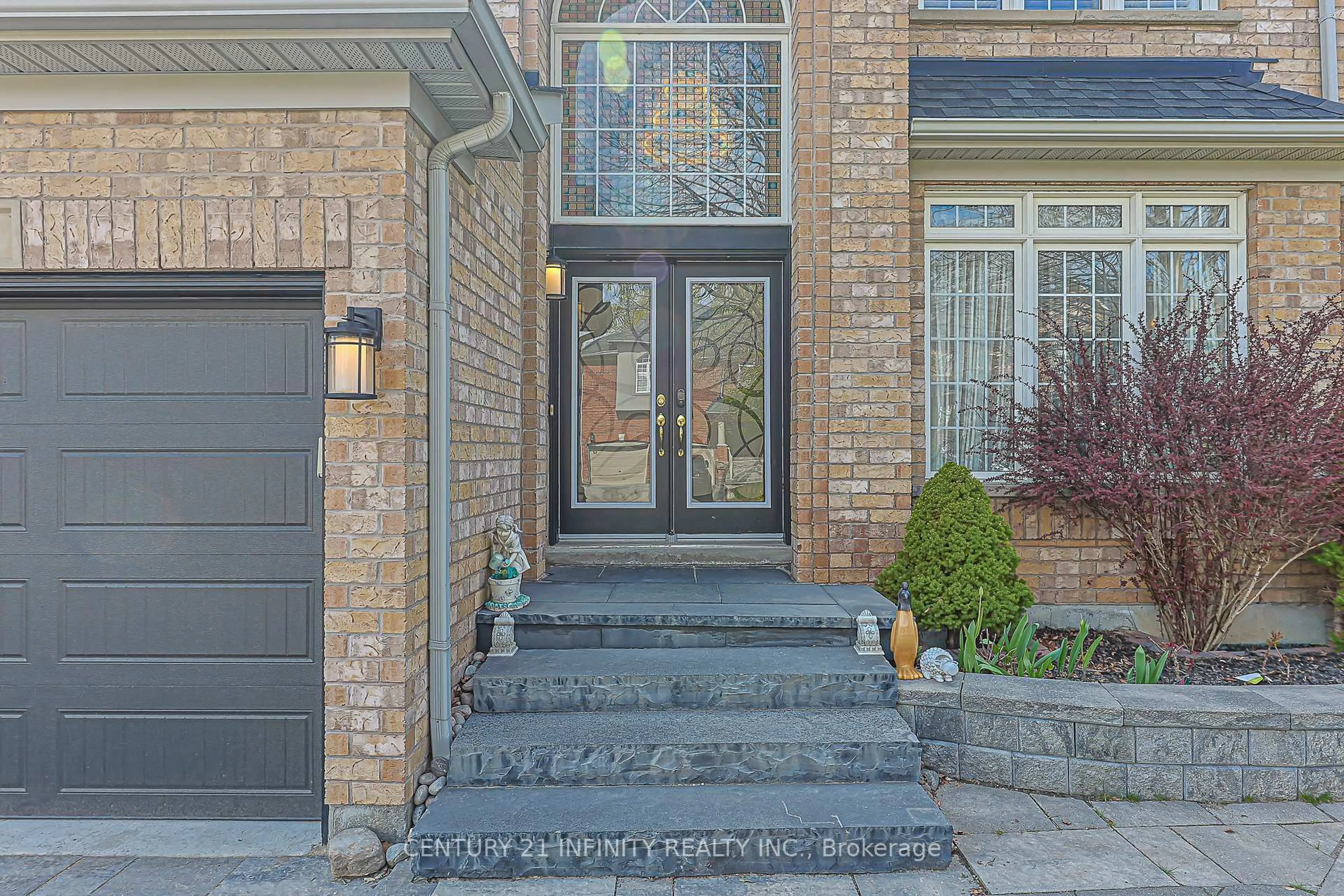 Unknown for 59 Splendor Dr, Whitby Ontario L1P 1X5