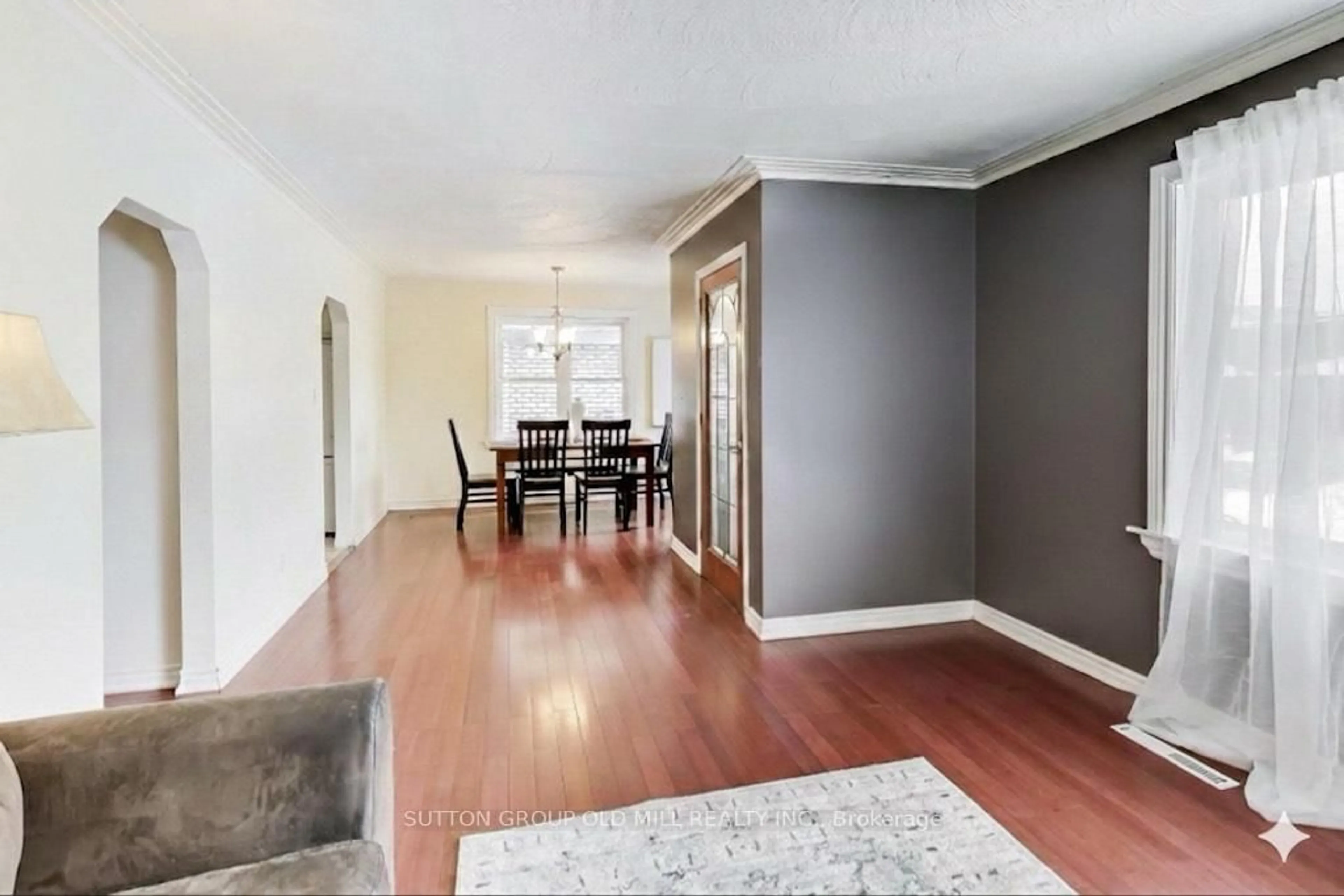 A pic of a room for 33 Mystic Ave, Toronto Ontario M1L 4G8
