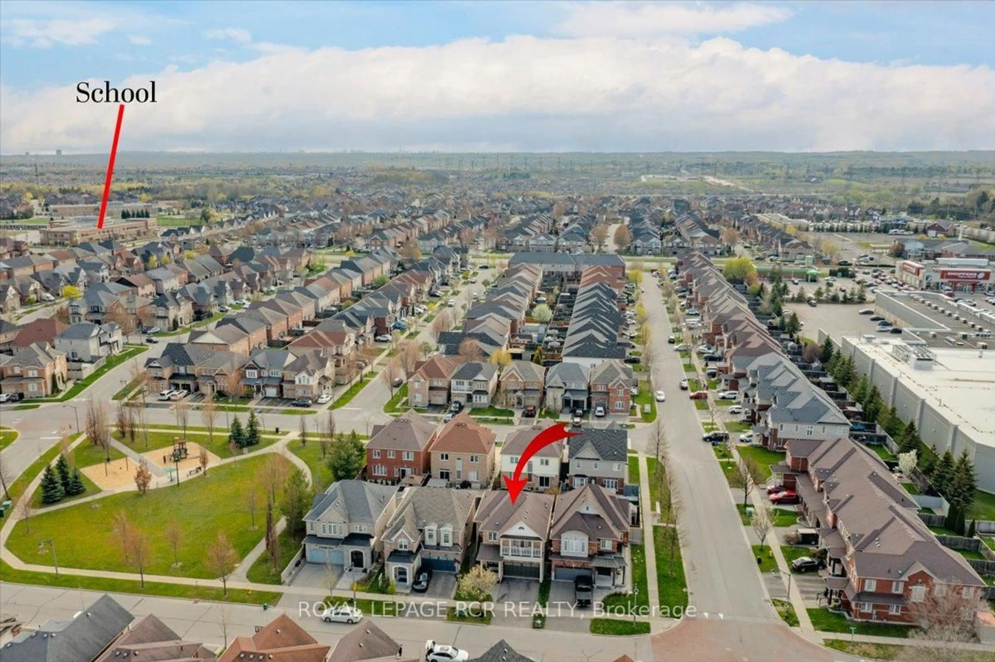 A pic from outside/outdoor area/front of a property/back of a property/a pic from drone, street for 4 Gamble Dr, Ajax Ontario L1Z 0H2