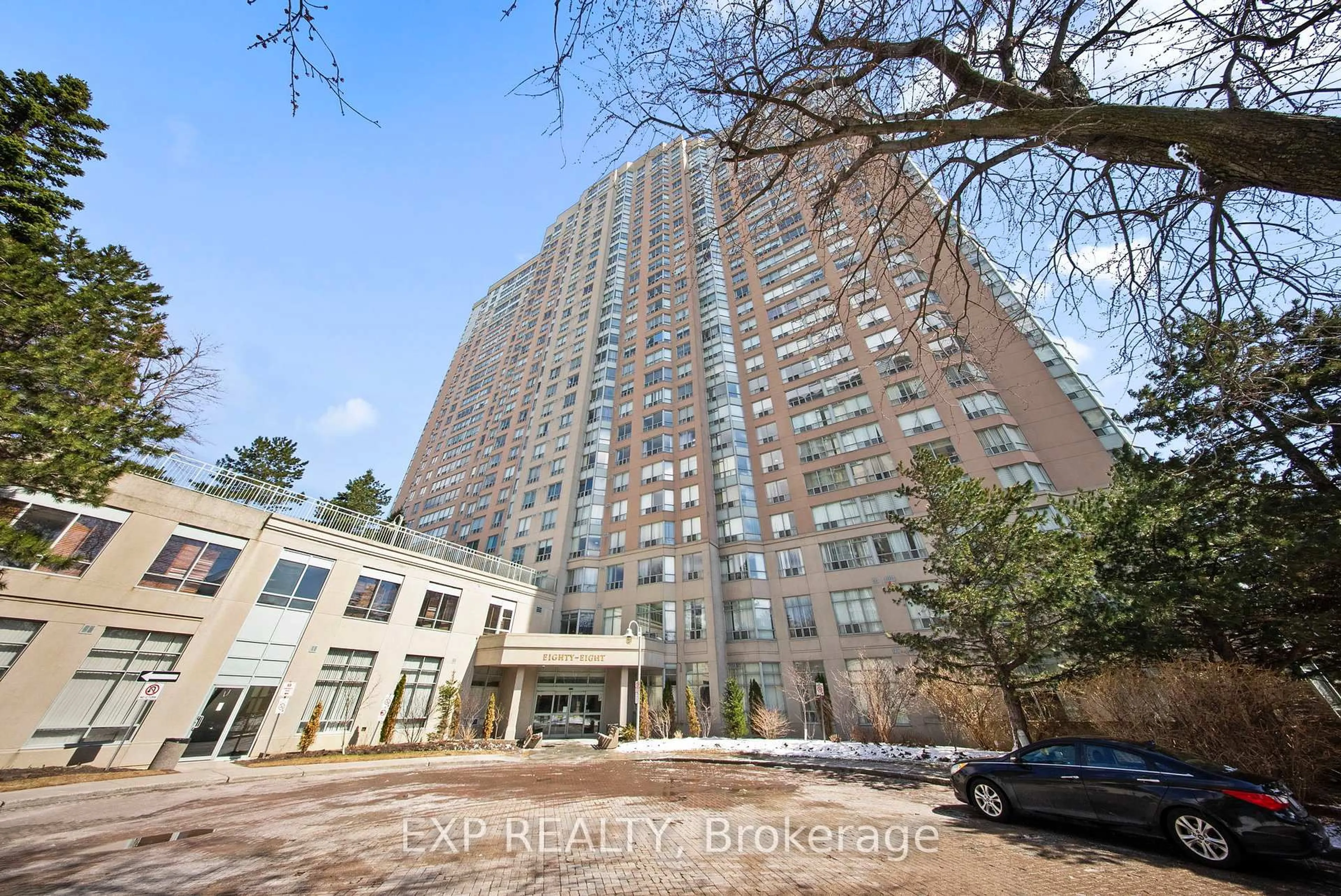 Indoor foyer for 88 Corporate Dr #1212, Toronto Ontario M1H 3G6