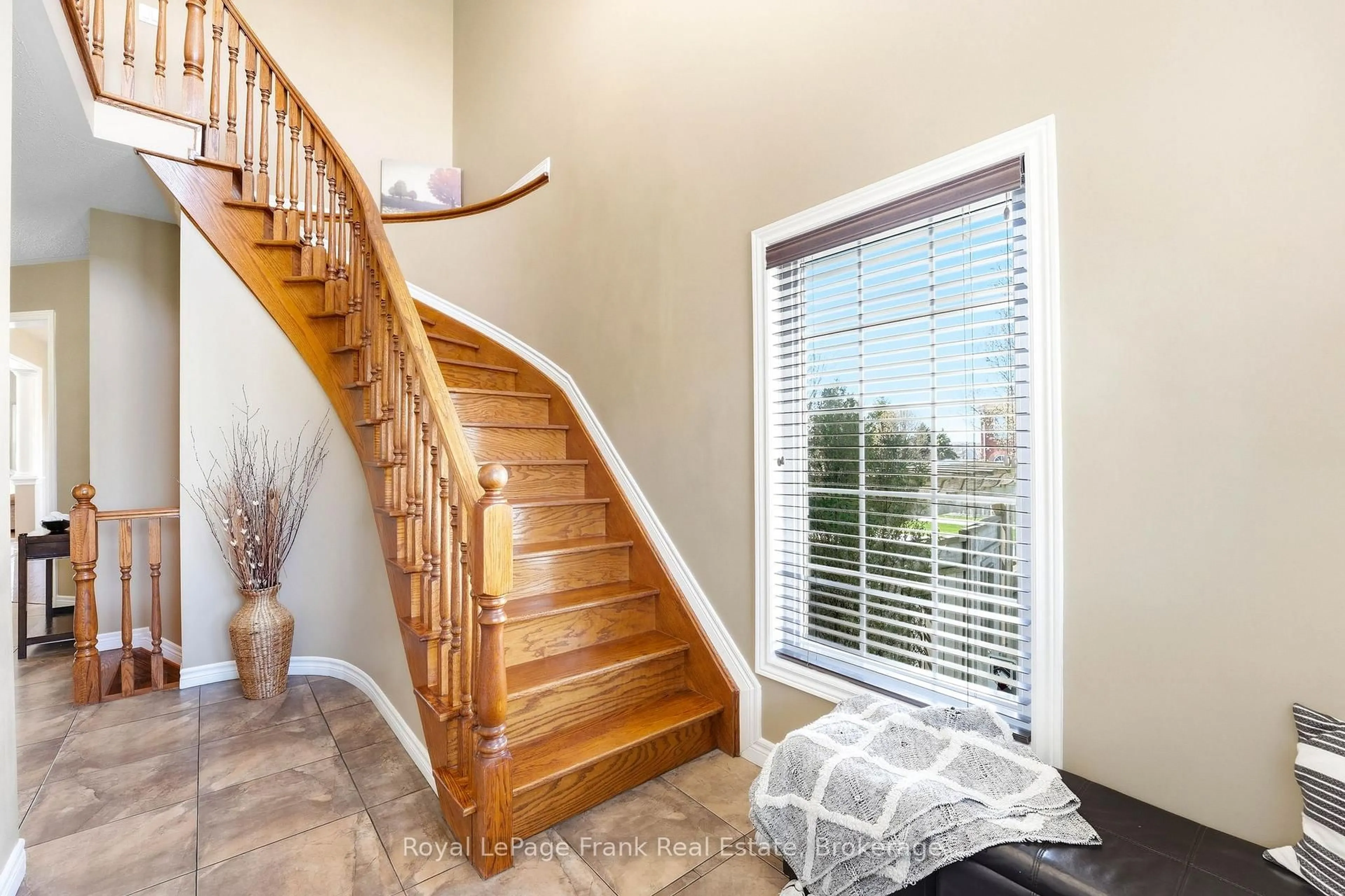 Unknown for 115 Southfield Ave, Clarington Ontario L1E 3K1