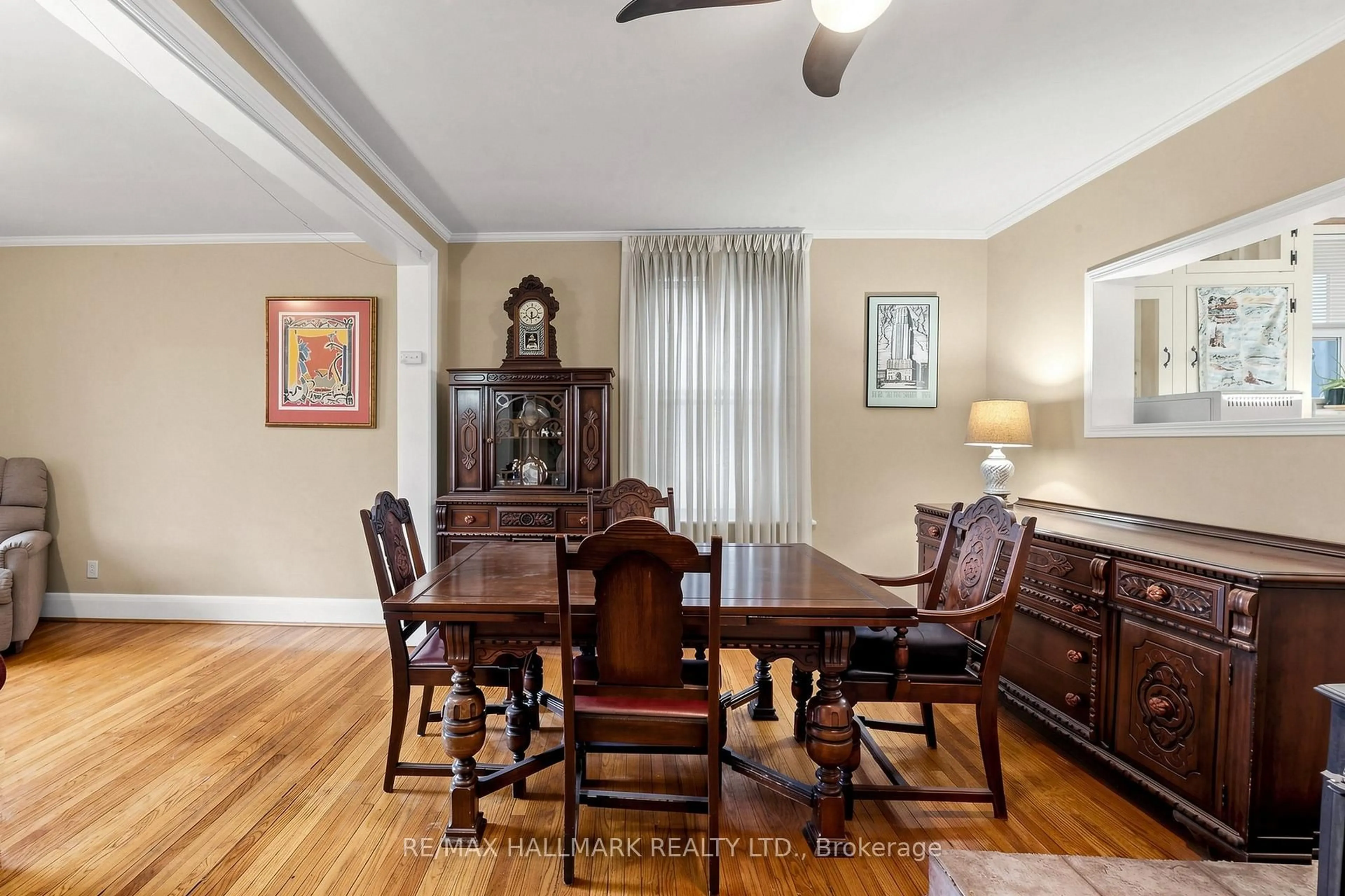Dining room, wood/laminate floor for 38 Norwood Rd, Toronto Ontario M4E 2S2