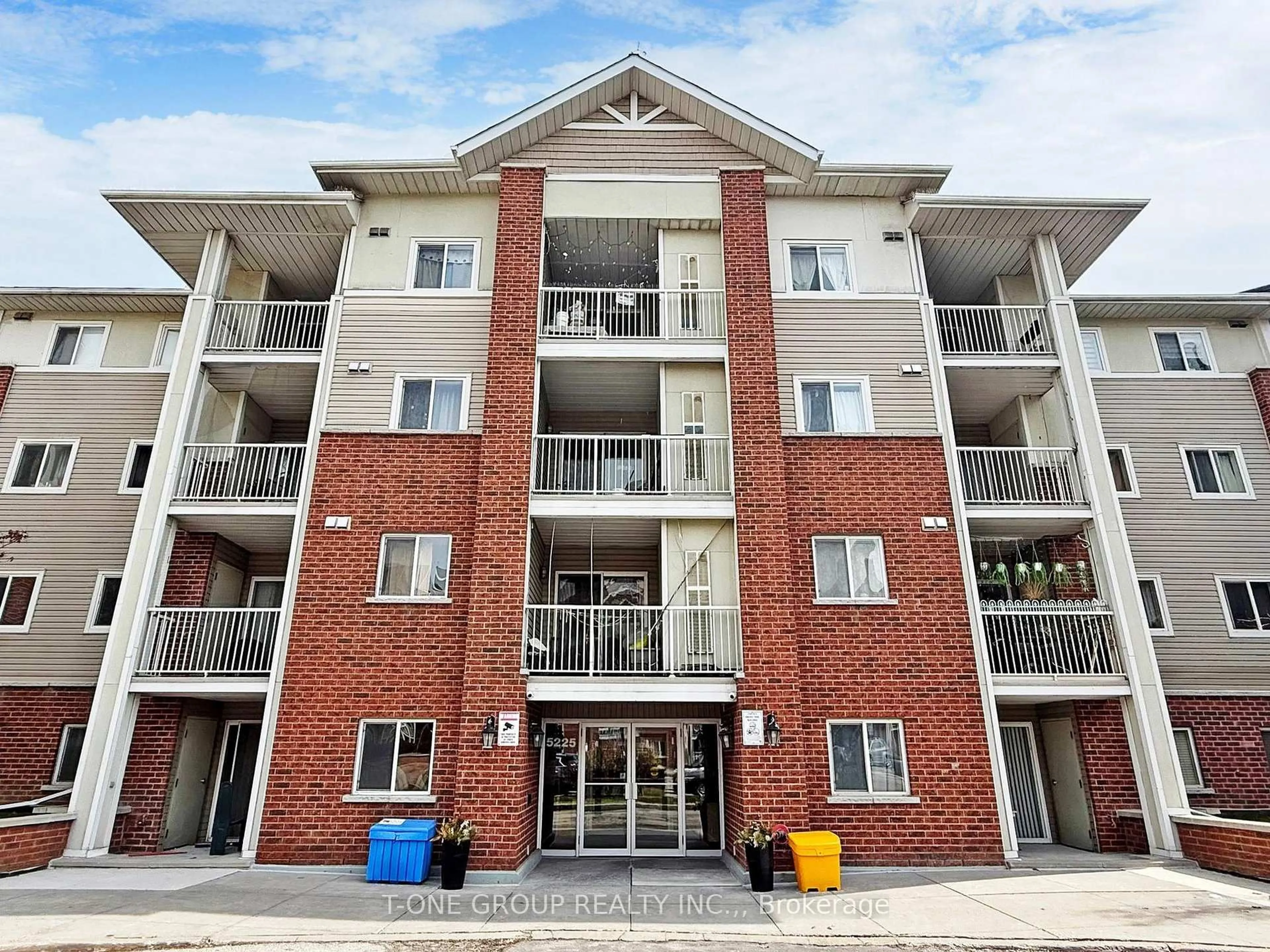Unknown for 5225 Finch Ave #217, Toronto Ontario M1S 5W8