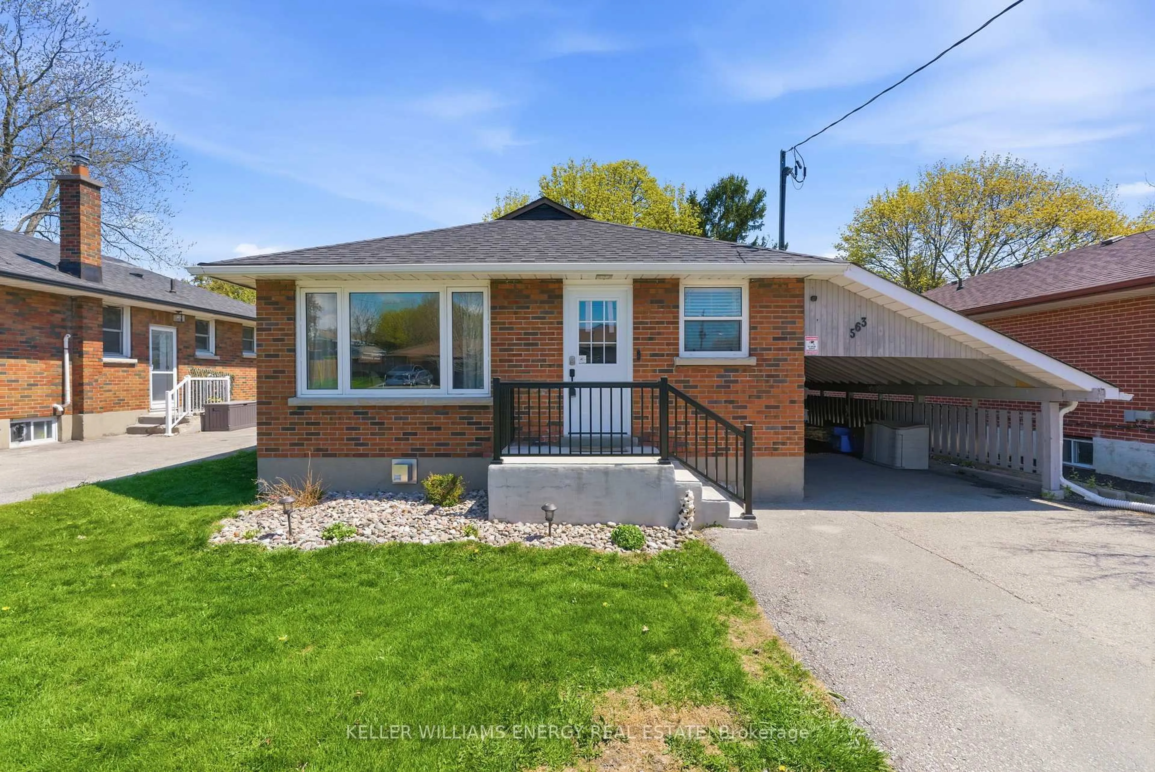 Home with brick exterior material, street for 563 Coleridge St, Oshawa Ontario L1H 6S7
