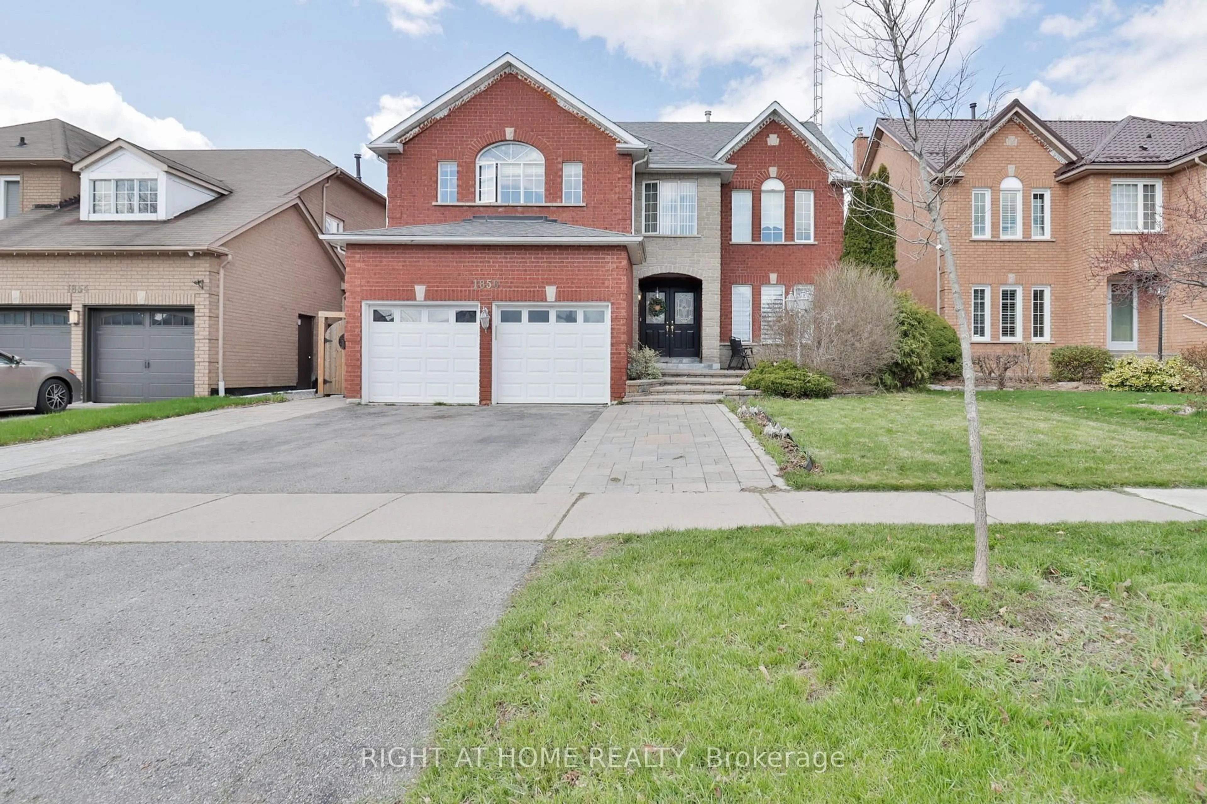 Home with brick exterior material, street for 1856 Woodview Ave, Pickering Ontario L1V 1L4