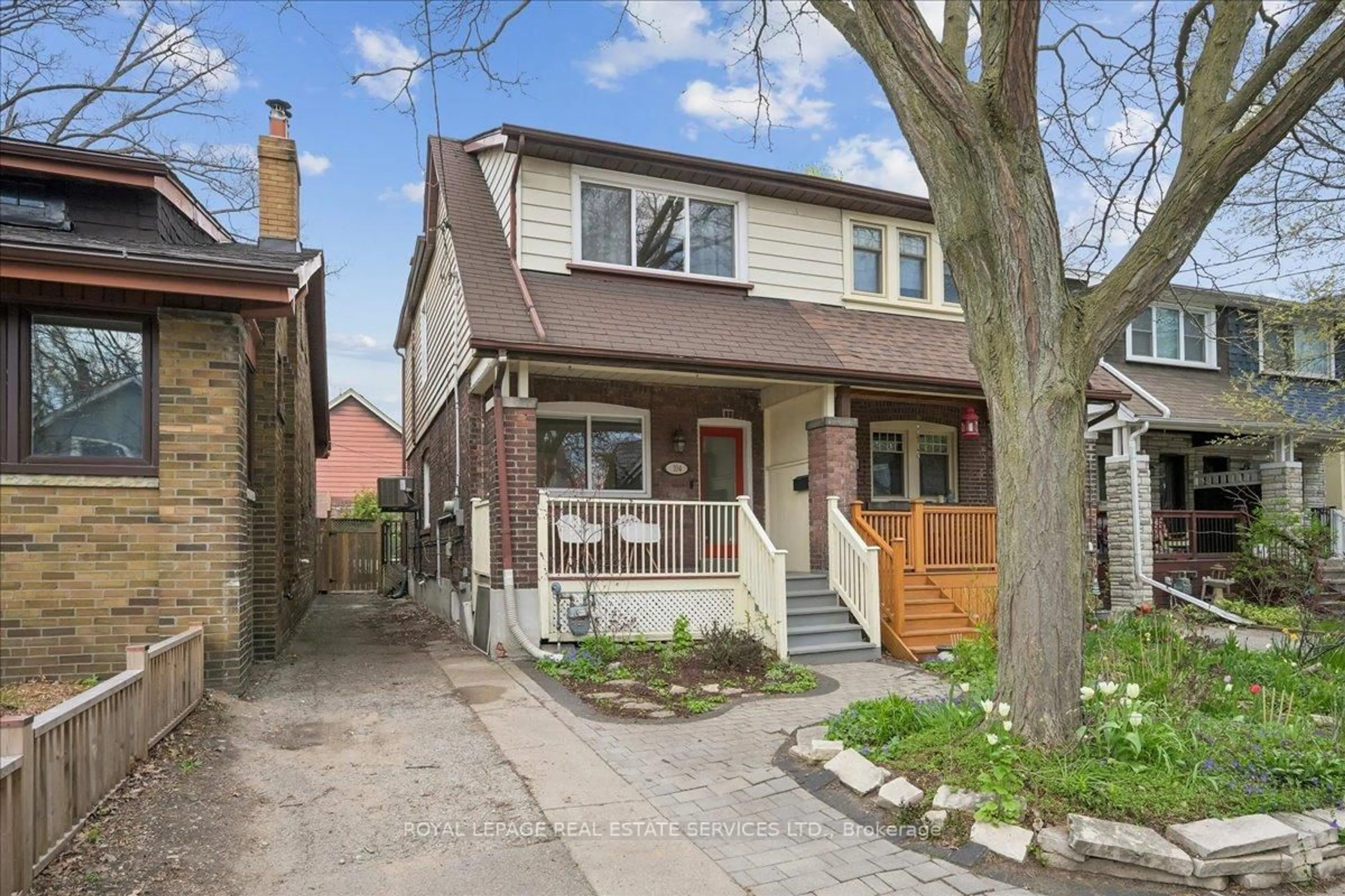 Home with brick exterior material, street for 104 Oakcrest Ave, Toronto Ontario M4C 1B7