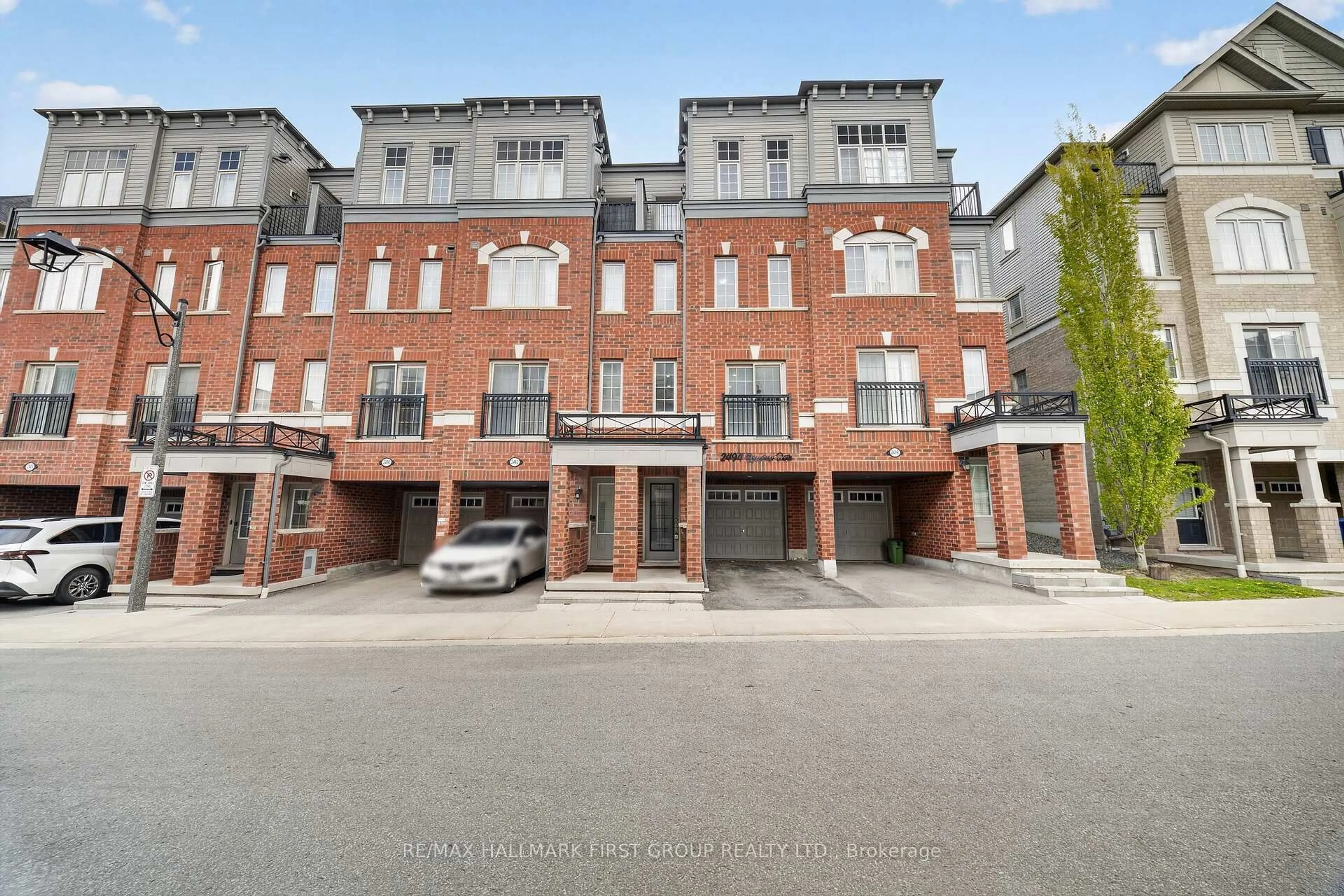 A pic from outside/outdoor area/front of a property/back of a property/a pic from drone, building for 2494 Rosedrop Path #204, Oshawa Ontario L1L 0L2