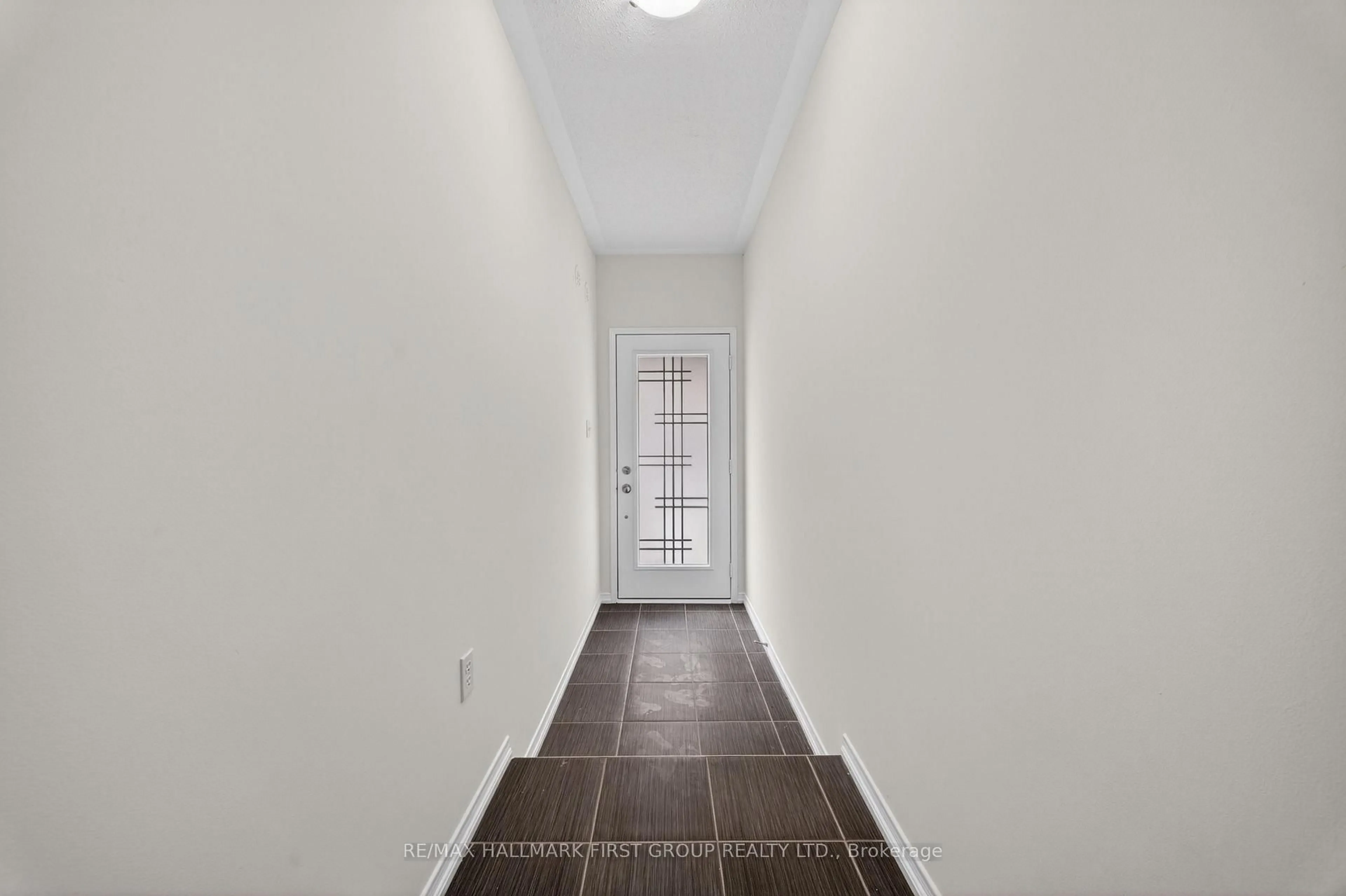 Indoor entryway for 2494 Rosedrop Path #204, Oshawa Ontario L1L 0L2