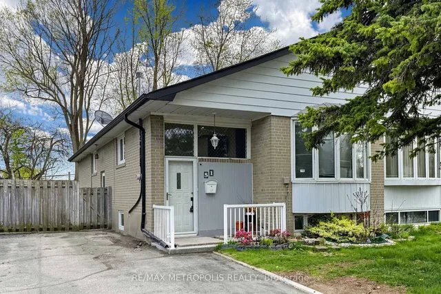 51 Greyabbey Tr, Toronto 5