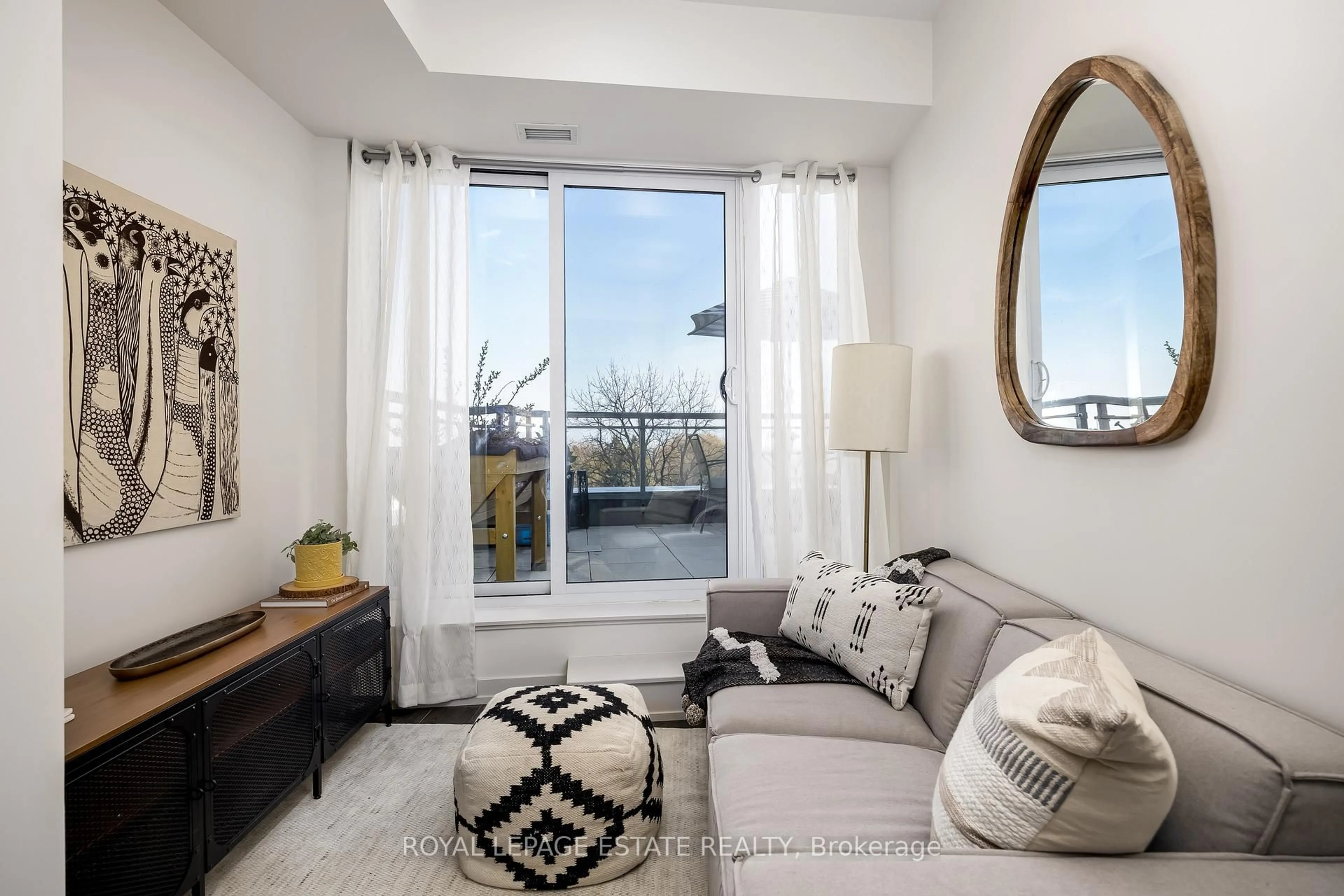 Living room with furniture, unknown for 90 Glen Everest Ave #611, Toronto Ontario M1N 0C3