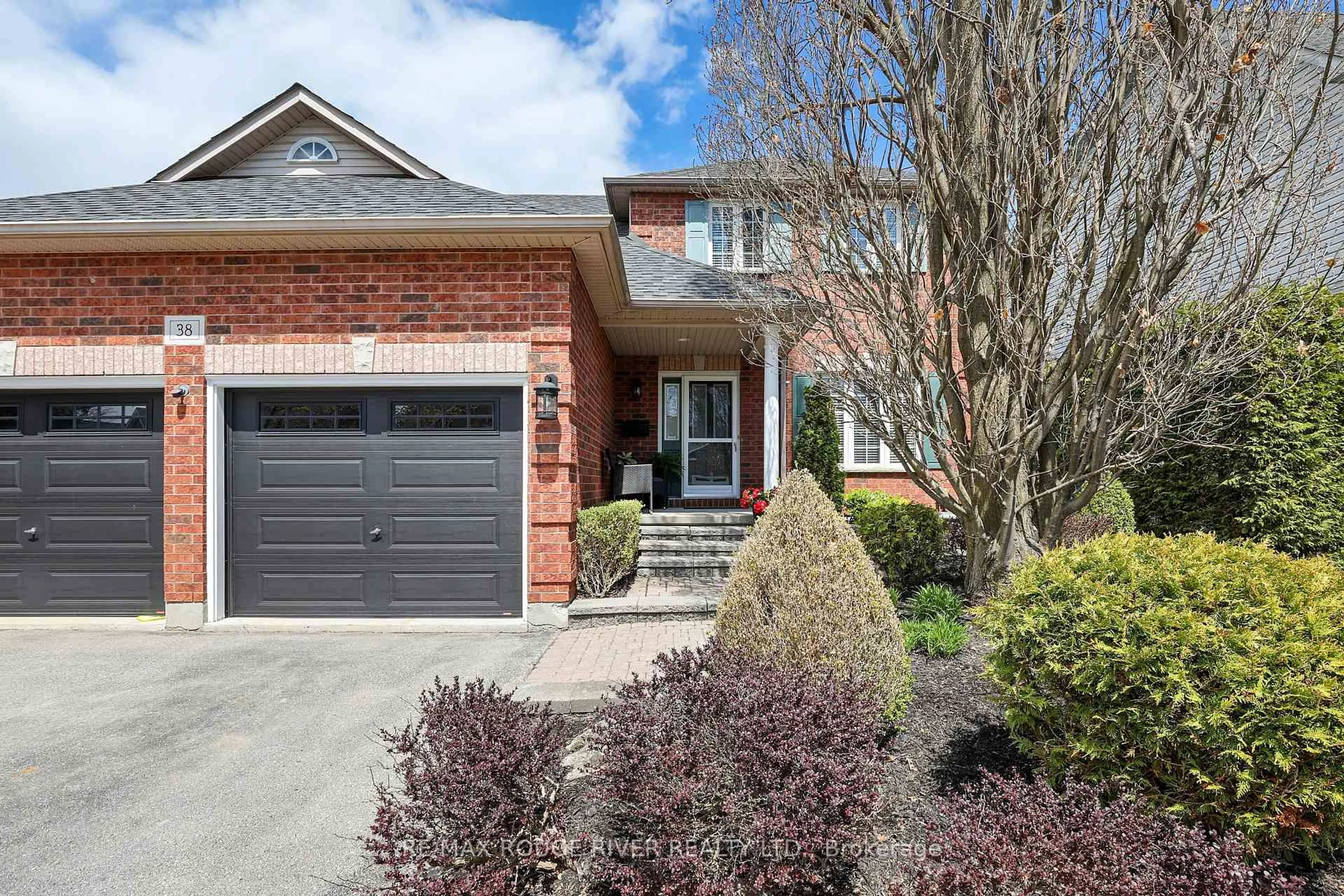 Home with brick exterior material, street for 38 Worthington Dr, Clarington Ontario L1E 3A5