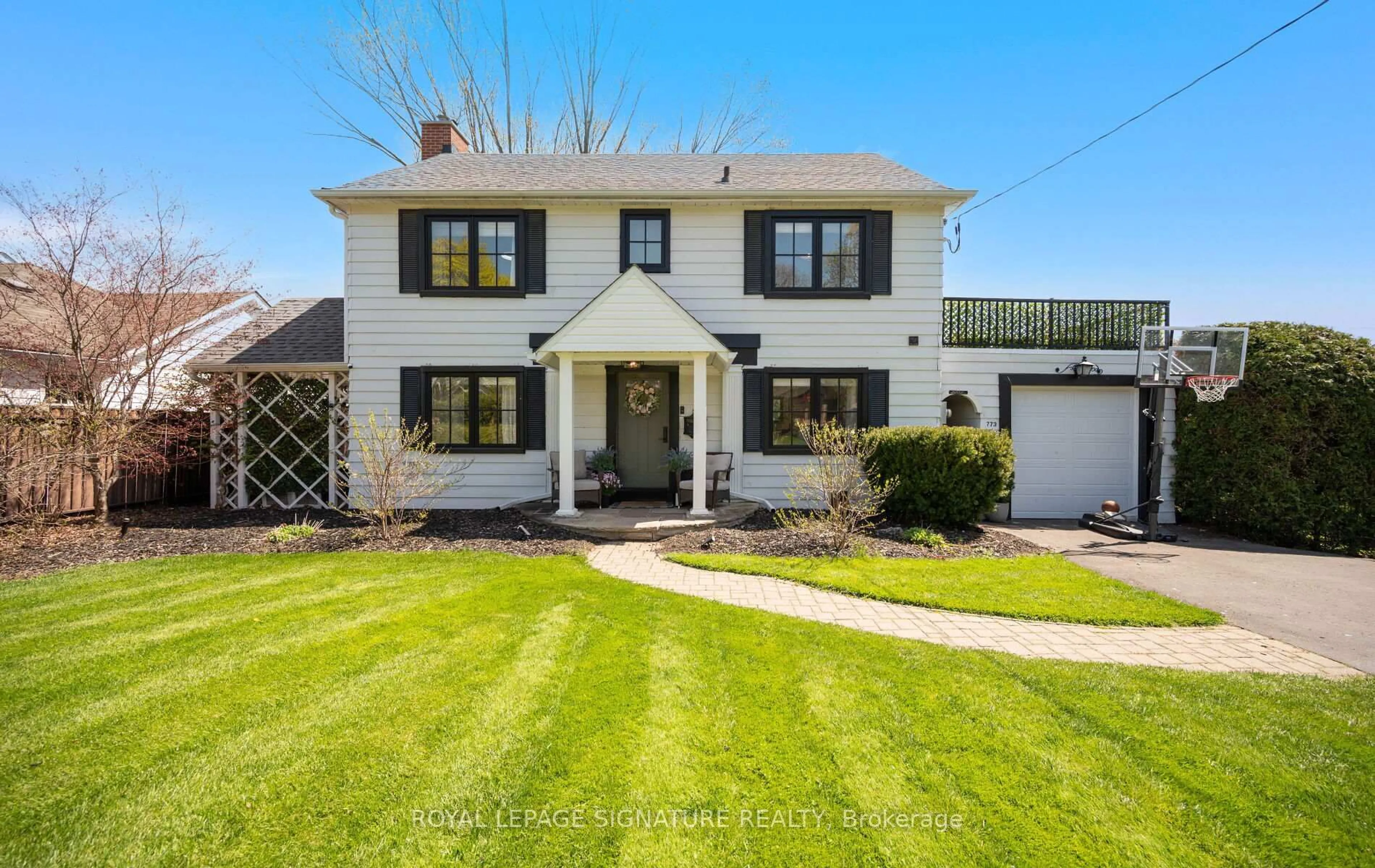 Home with brick exterior material, street for 773 Masson St, Oshawa Ontario L1G 5A7