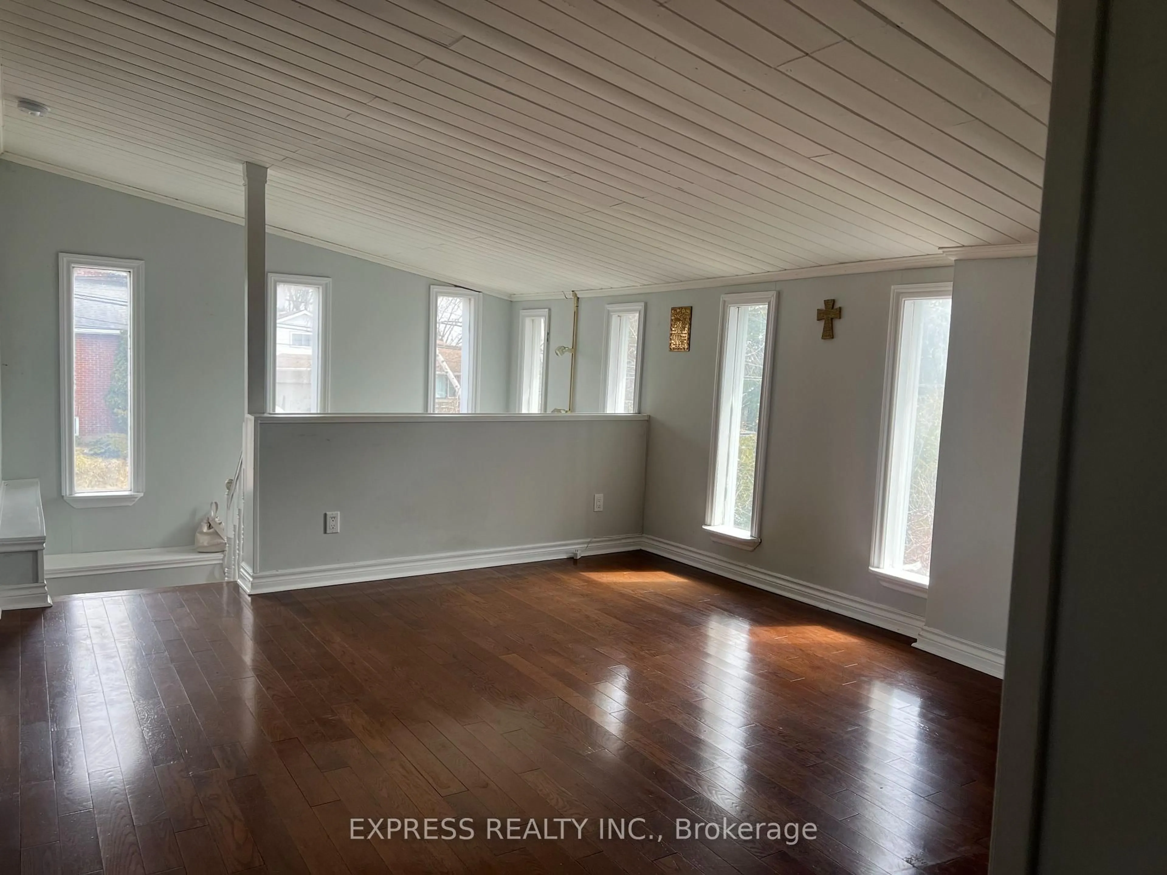 A pic of a room for 2184 Maple Grove Rd, Clarington Ontario L1C 6M1