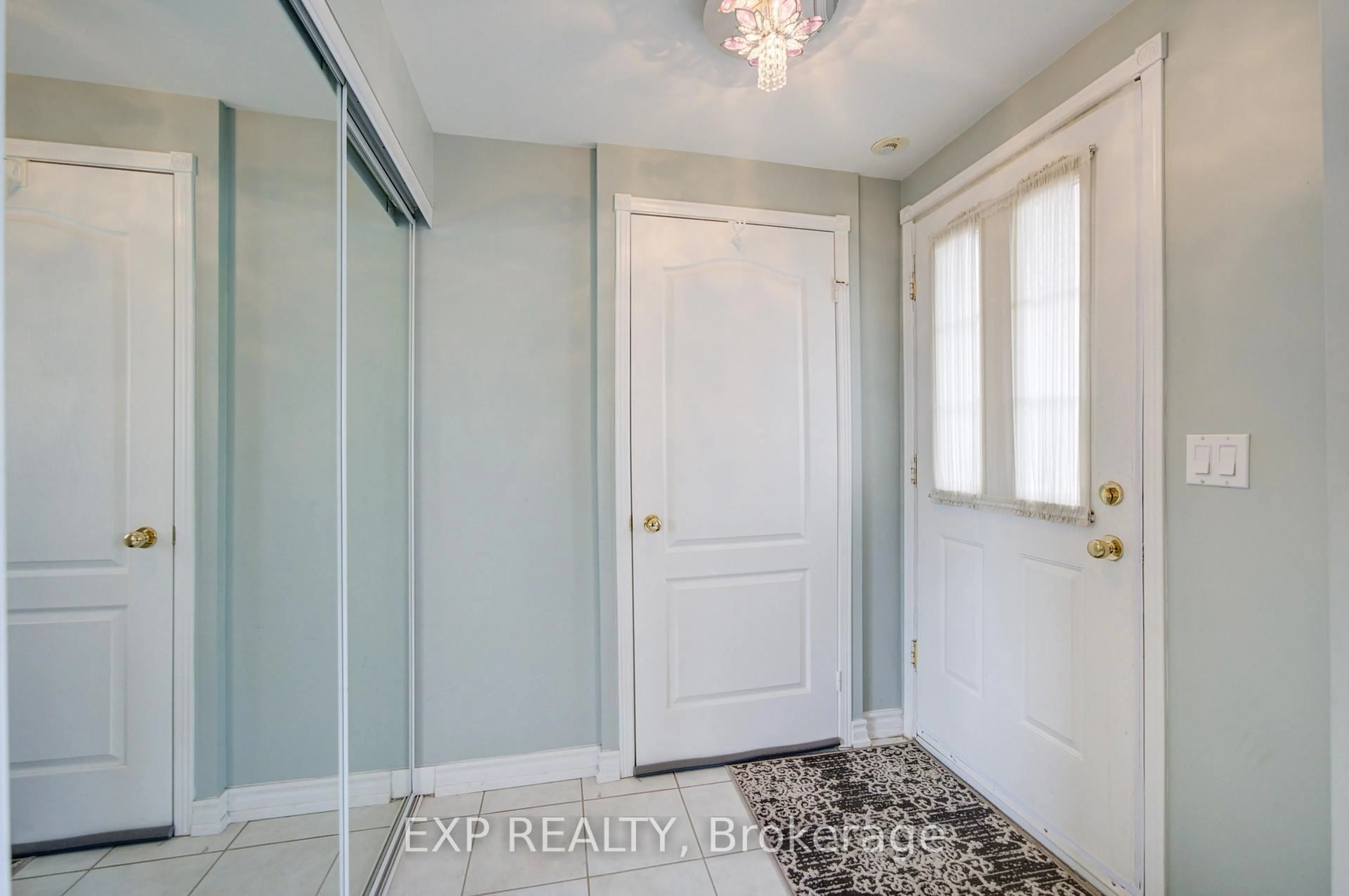 Indoor entryway for 1881 Mcnicoll Ave #619, Toronto Ontario M1V 5M2