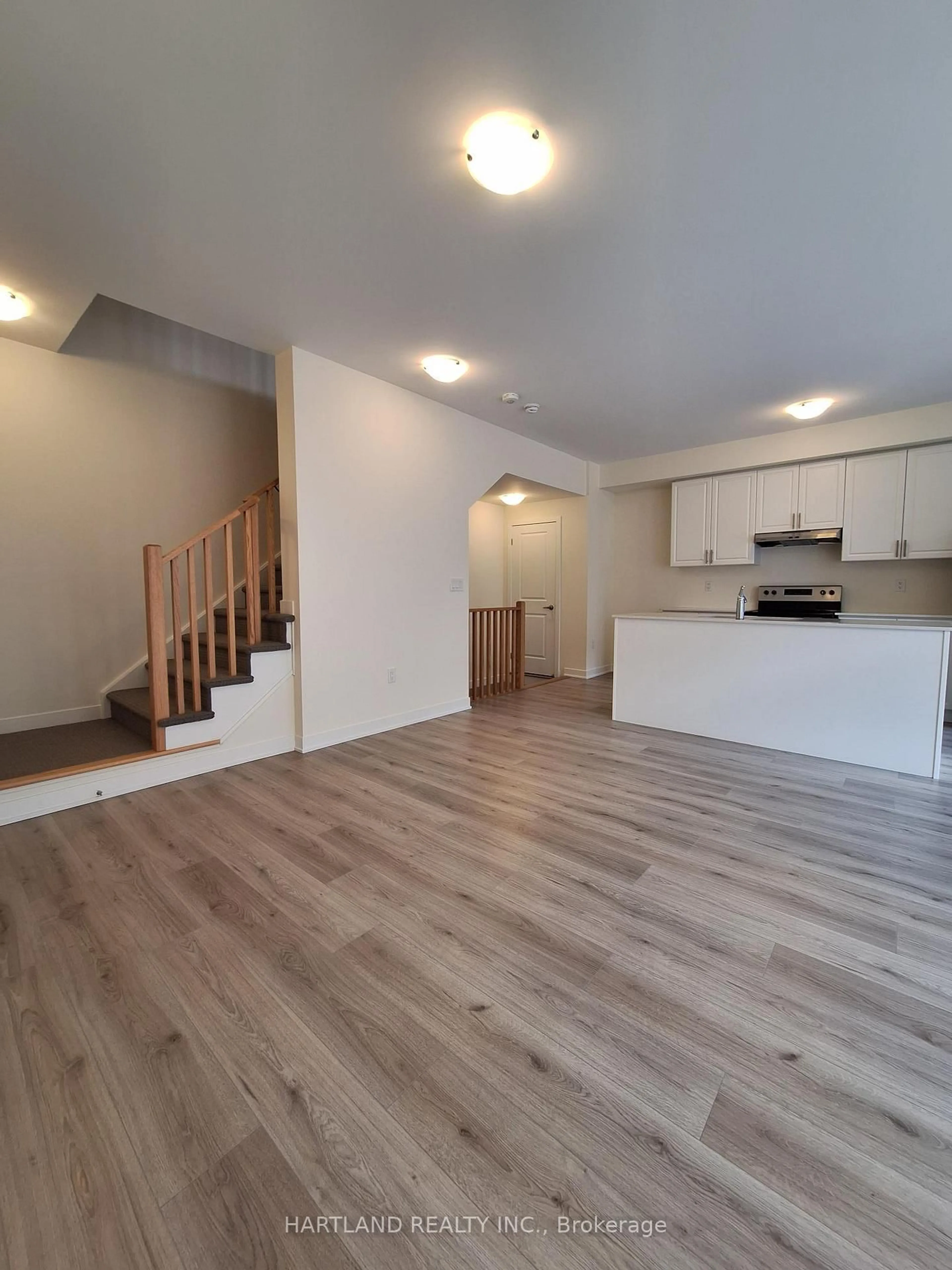 A pic of a room for 1695 Dersan St #1409, Pickering Ontario L1X 0S9