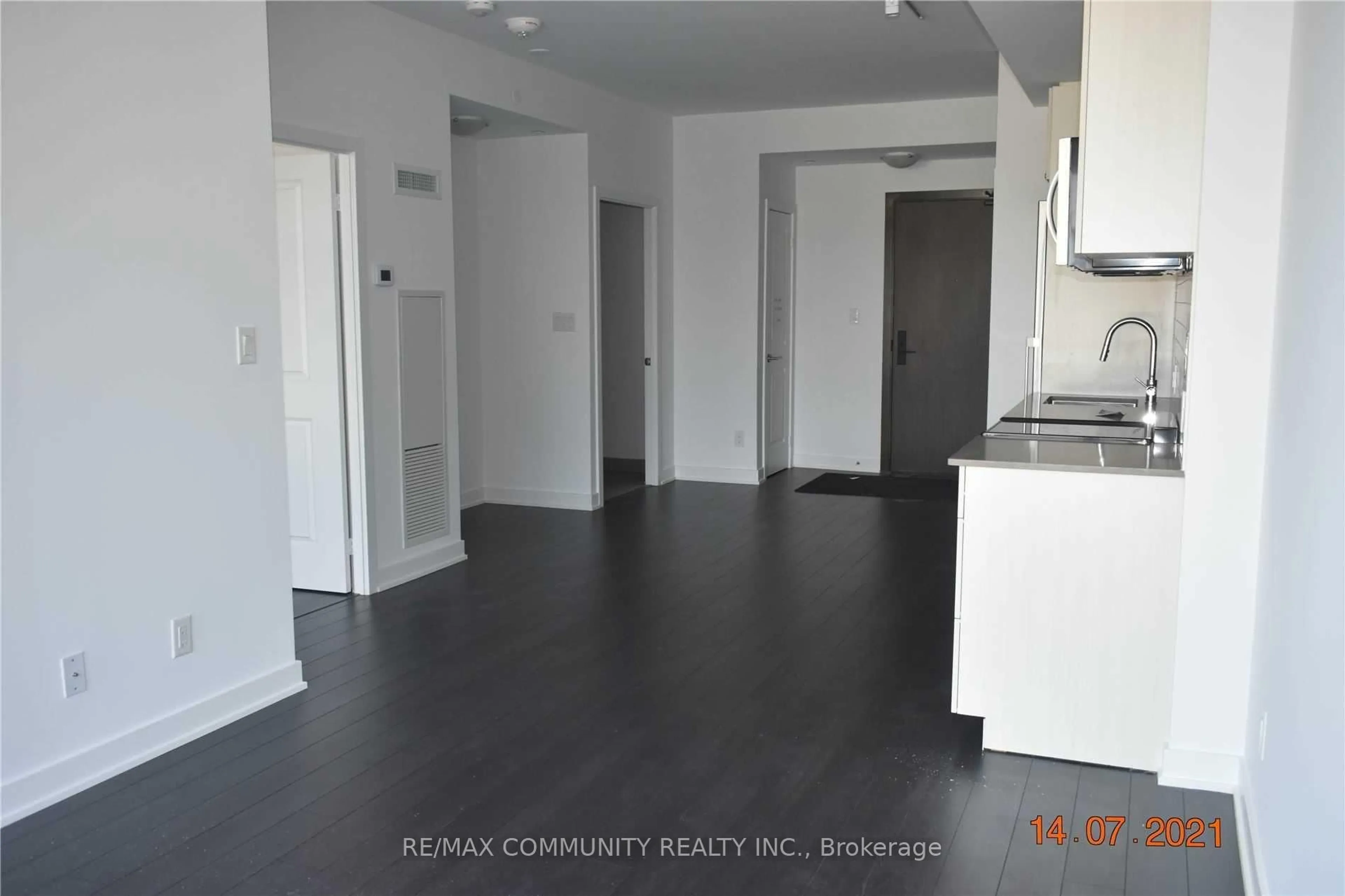 A pic of a room for 2799 Kingston Rd #309, Toronto Ontario M1M 0E3