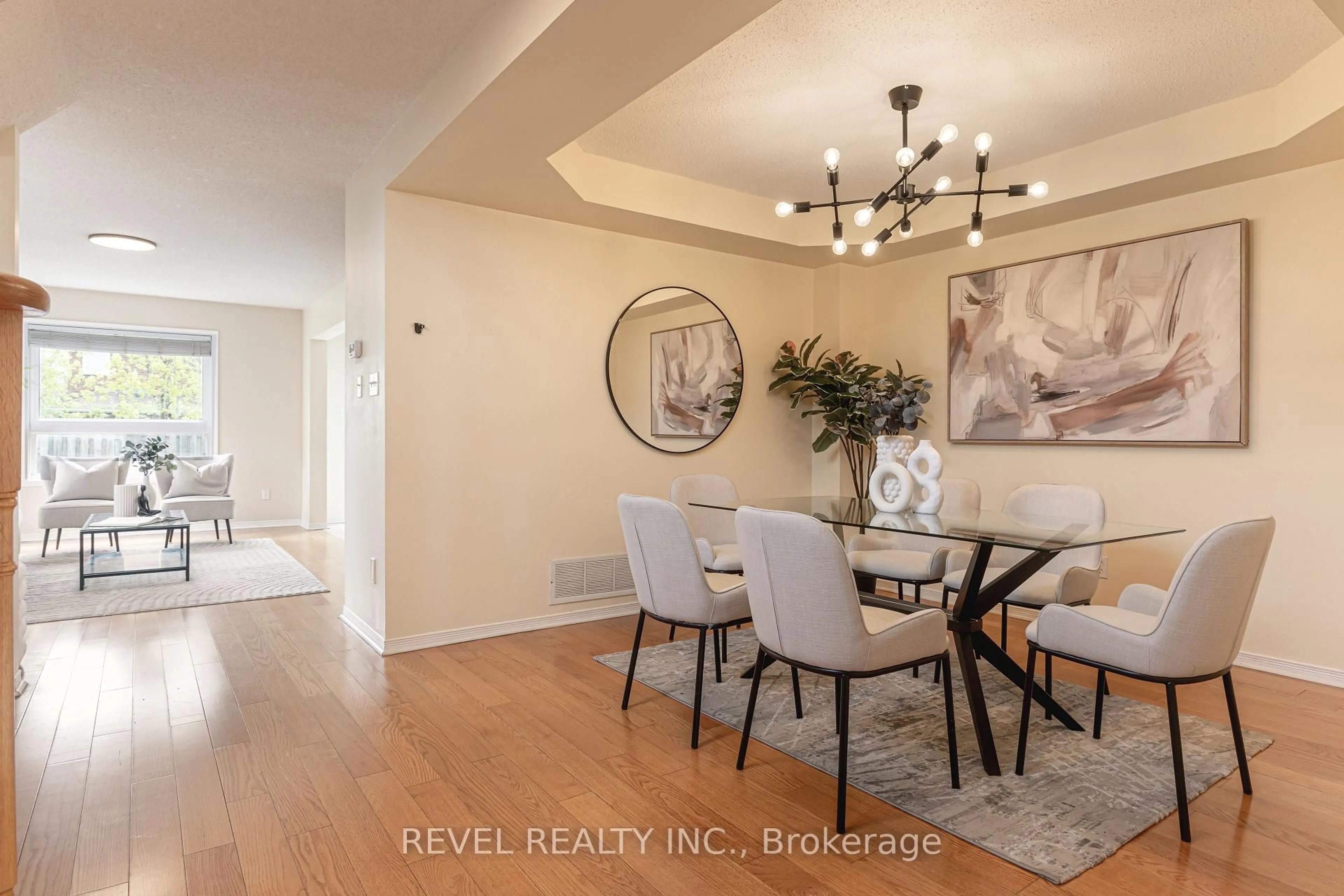 Dining room, unknown for 150 Lady May Dr, Whitby Ontario L1R 3M4