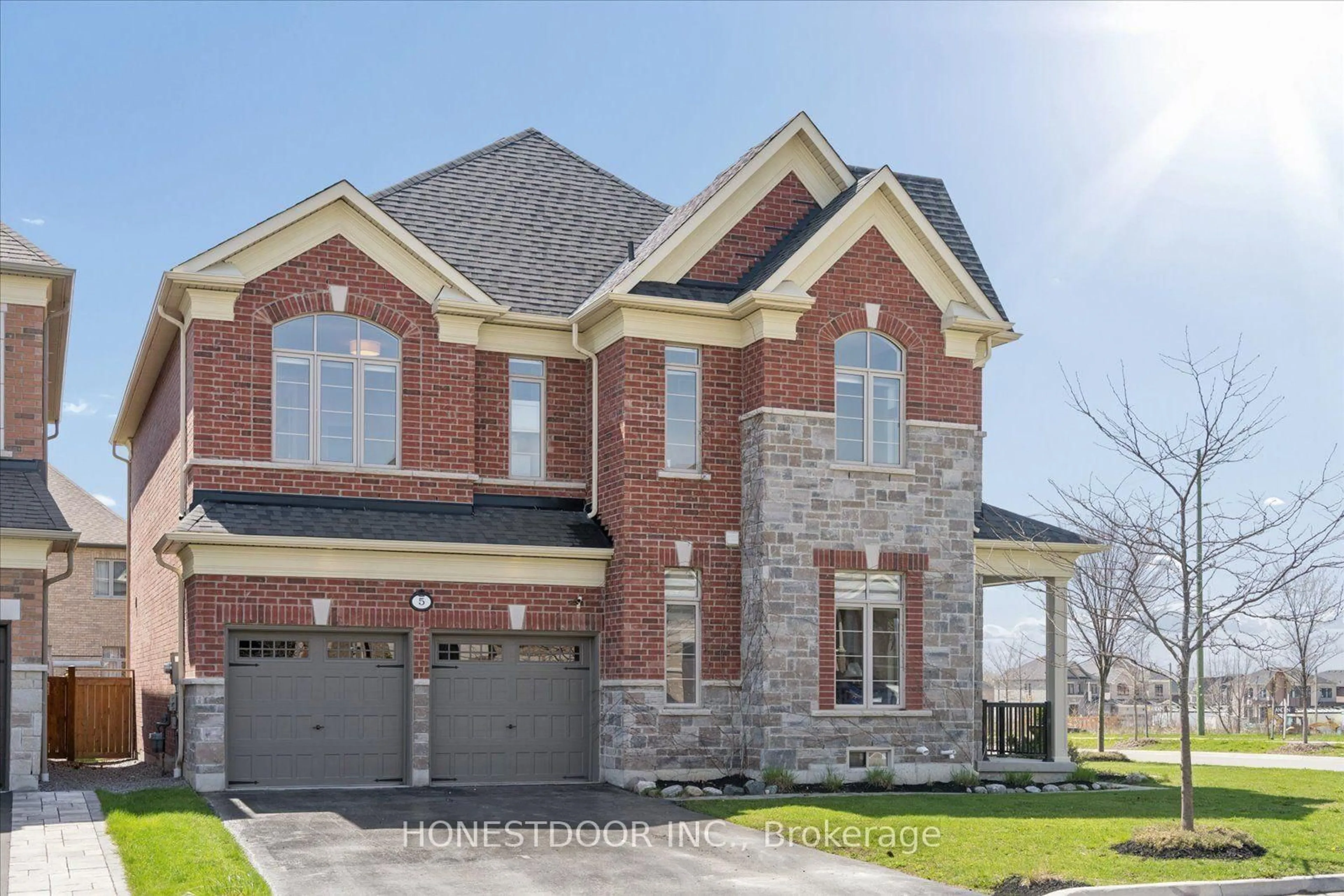 Home with brick exterior material, street for 5 Blenheim Circ, Whitby Ontario L1P 0E3