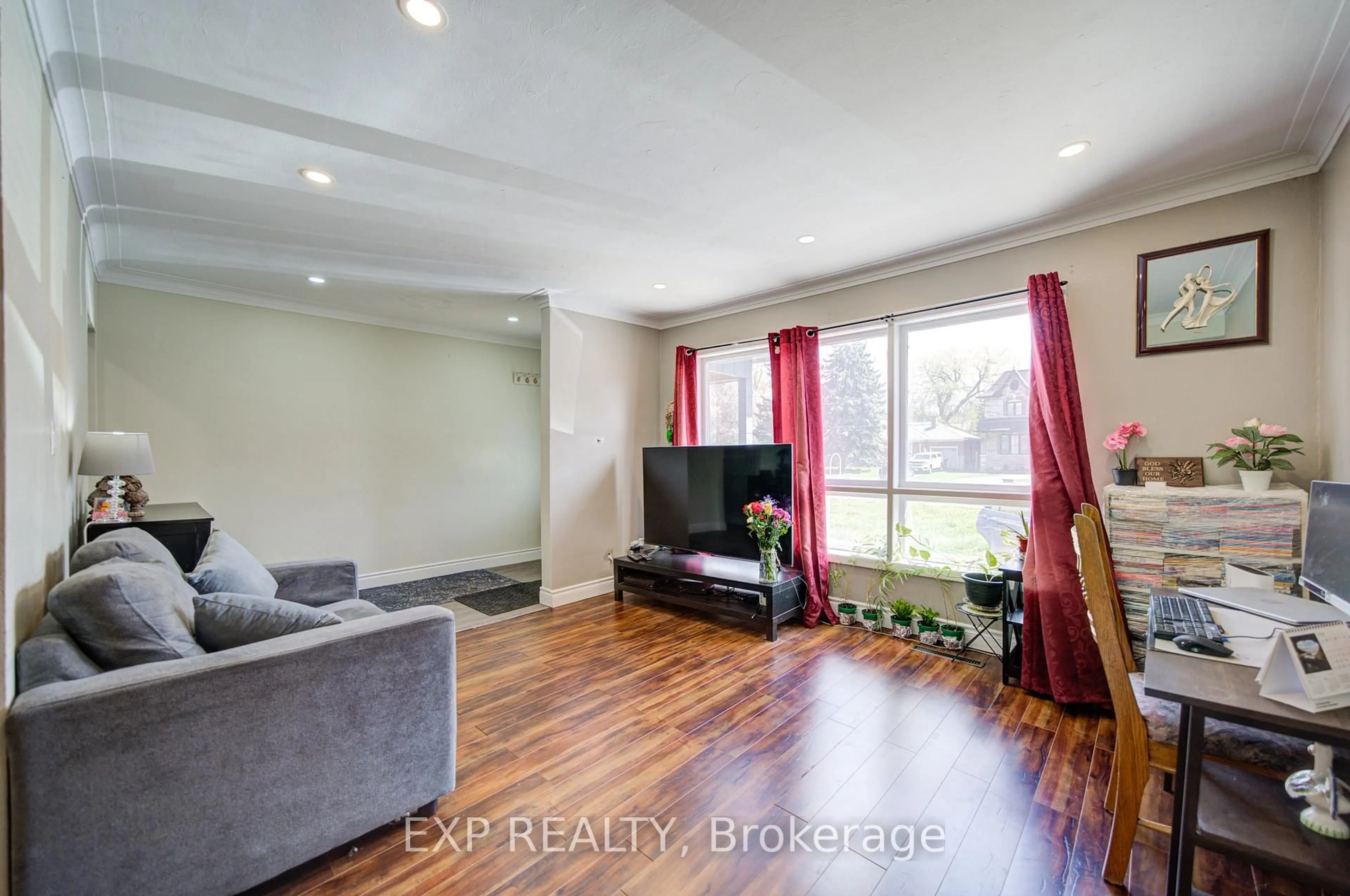 Unknown for 95 Reidmount Ave, Toronto Ontario M1S 1B6