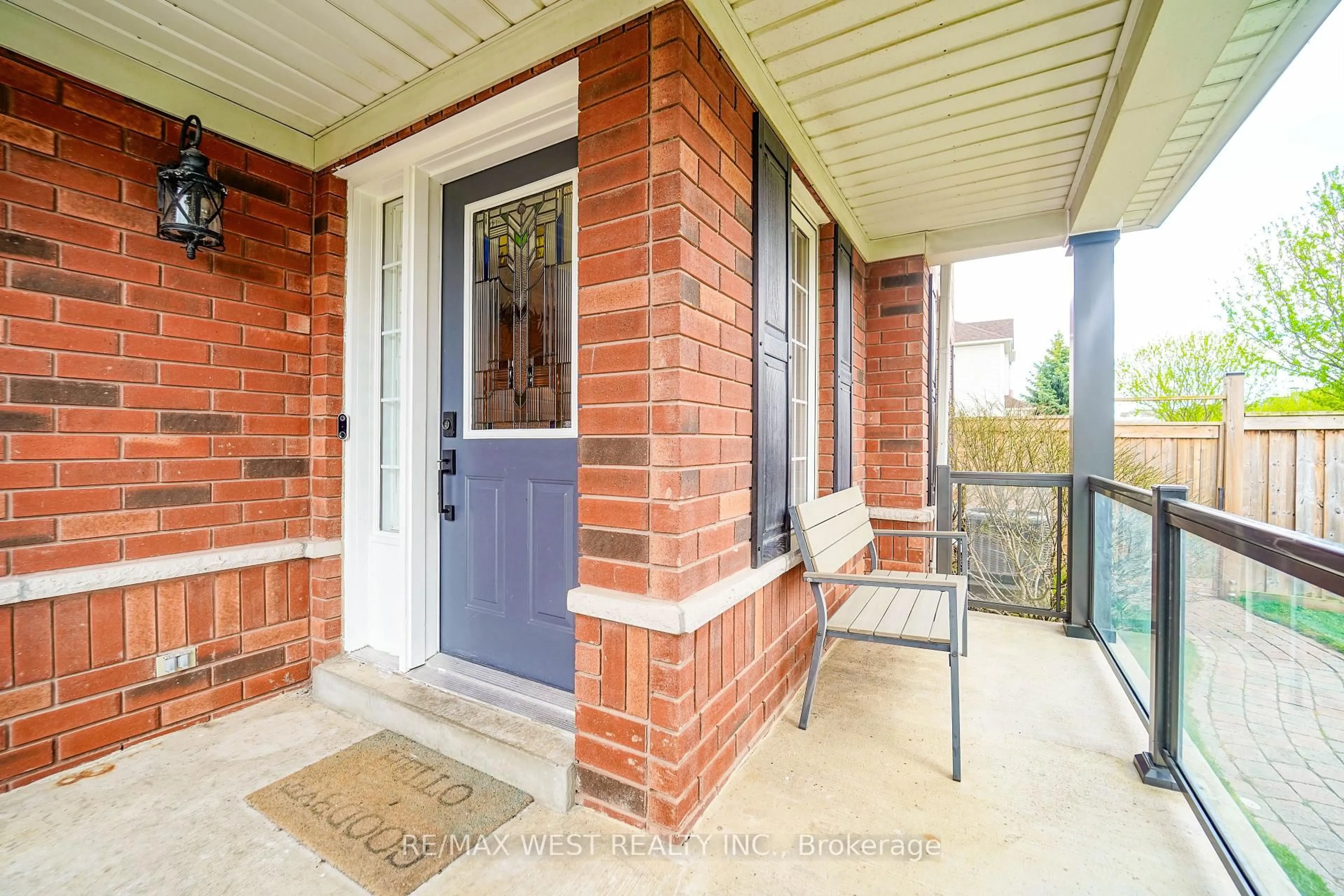 Unknown for 112 Handley Cres, Ajax Ontario L1Z 1L7
