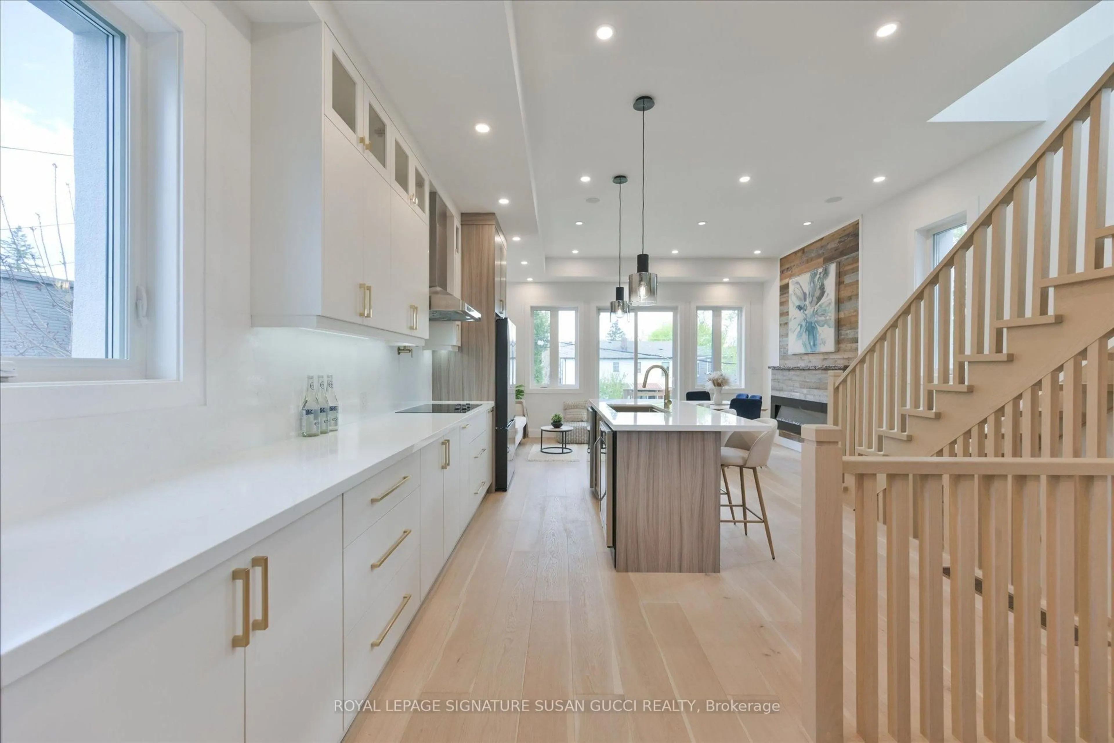 Open concept kitchen, unknown for 223 Queensdale Ave, Toronto Ontario M4C 2B1