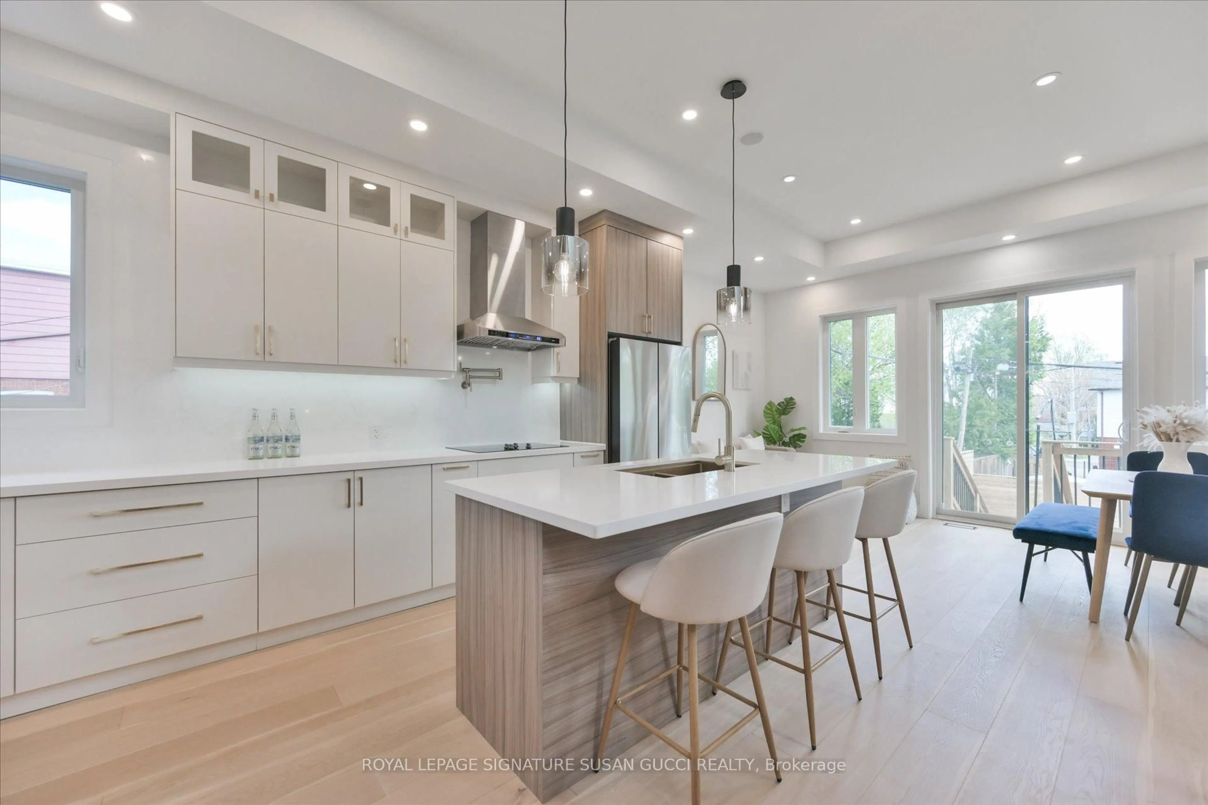 Open concept kitchen, unknown for 223 Queensdale Ave, Toronto Ontario M4C 2B1